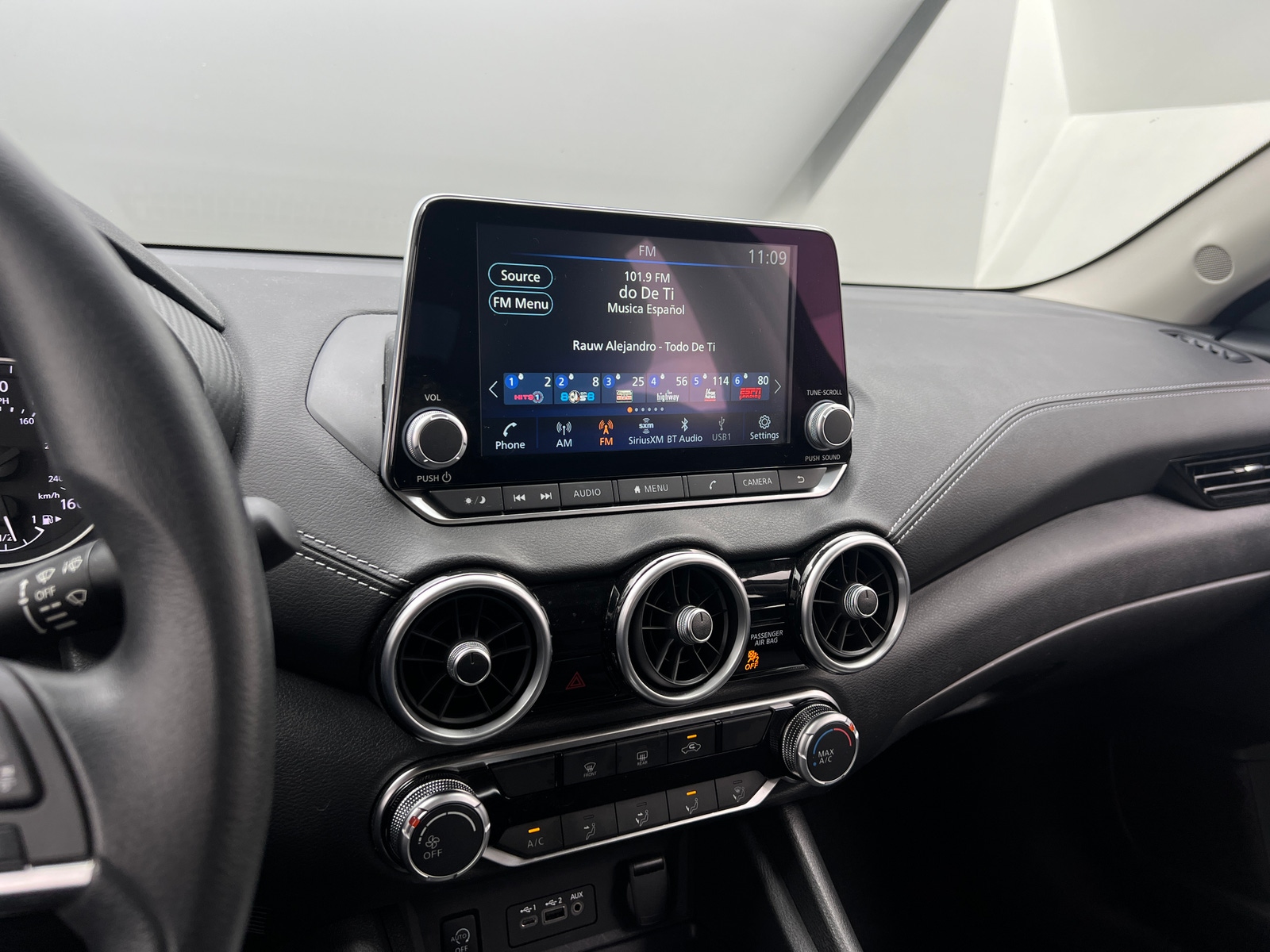 Thumbnail: 2024 Nissan Sentra - 4