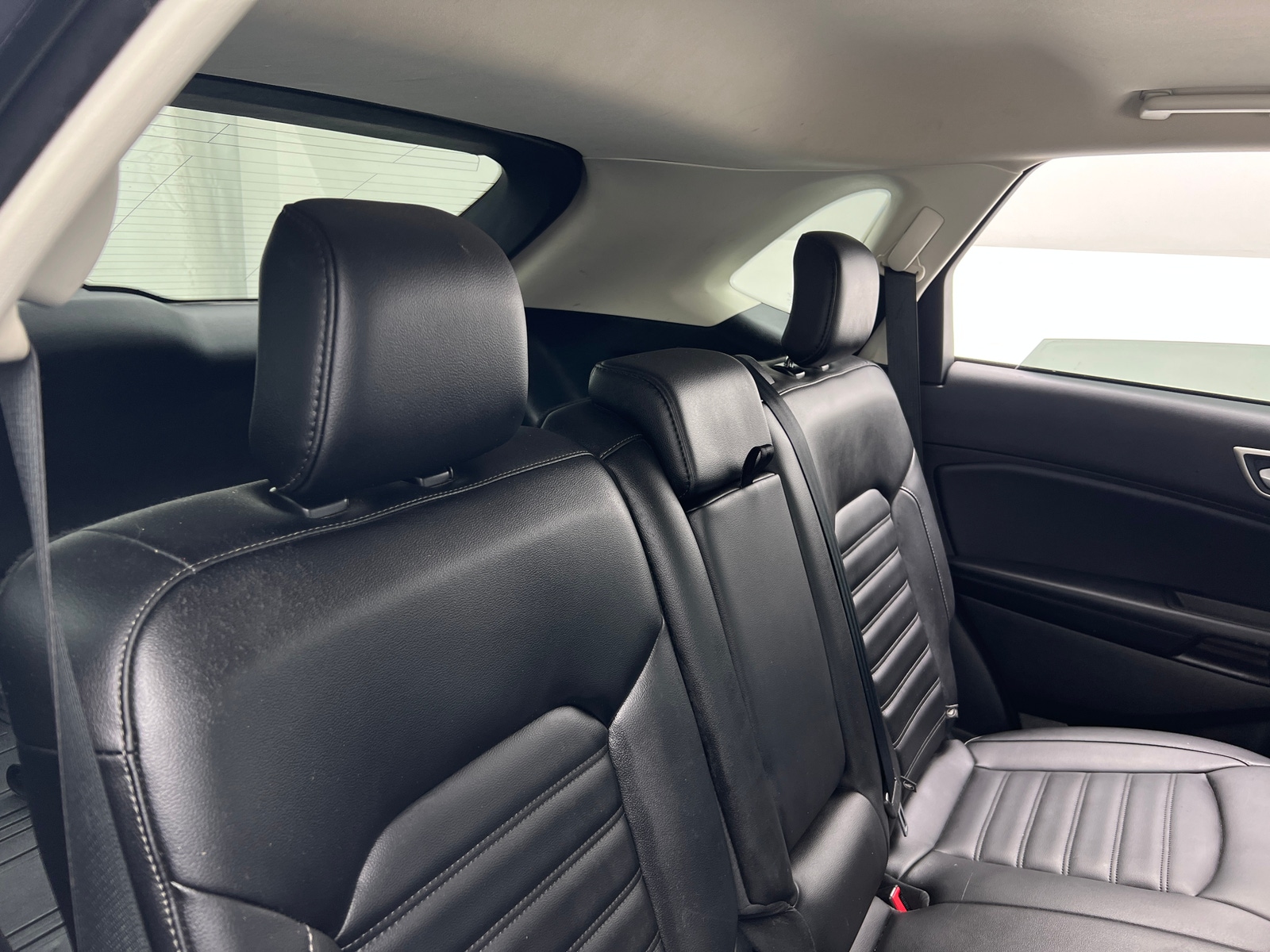 Thumbnail: 2021 Ford Edge - 5