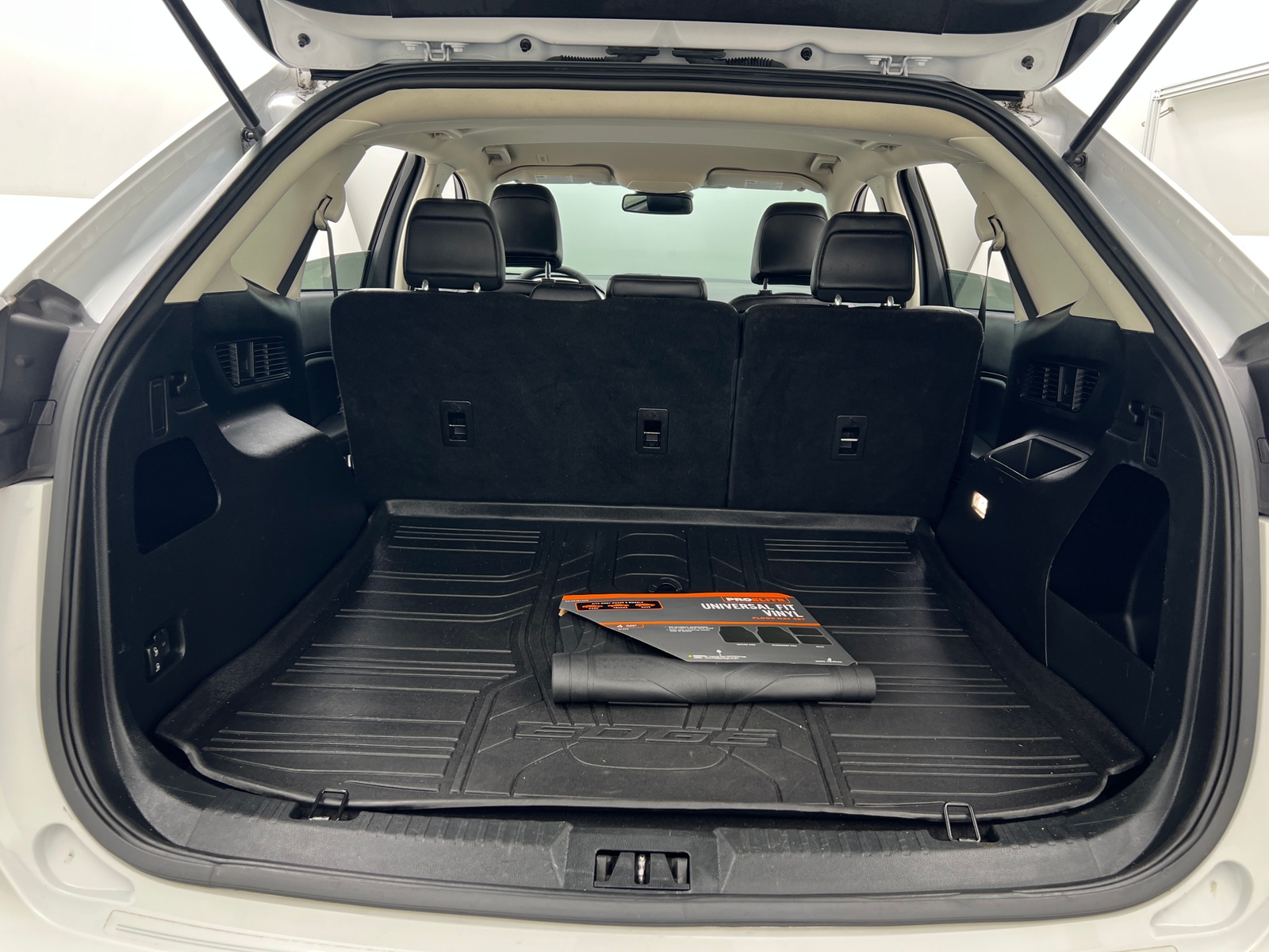 Thumbnail: 2021 Ford Edge - 6