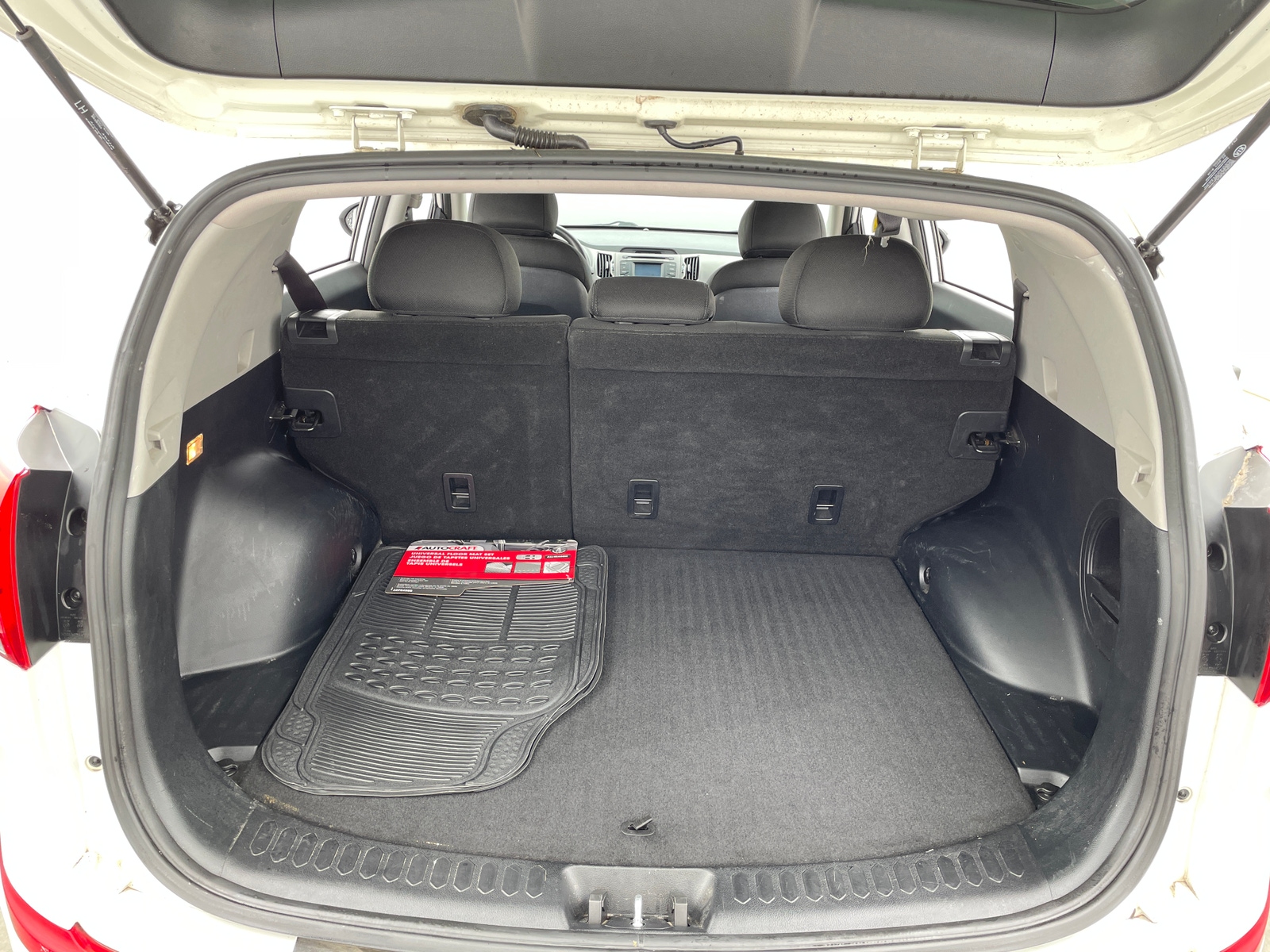 Thumbnail: 2014 Kia Sportage - 7