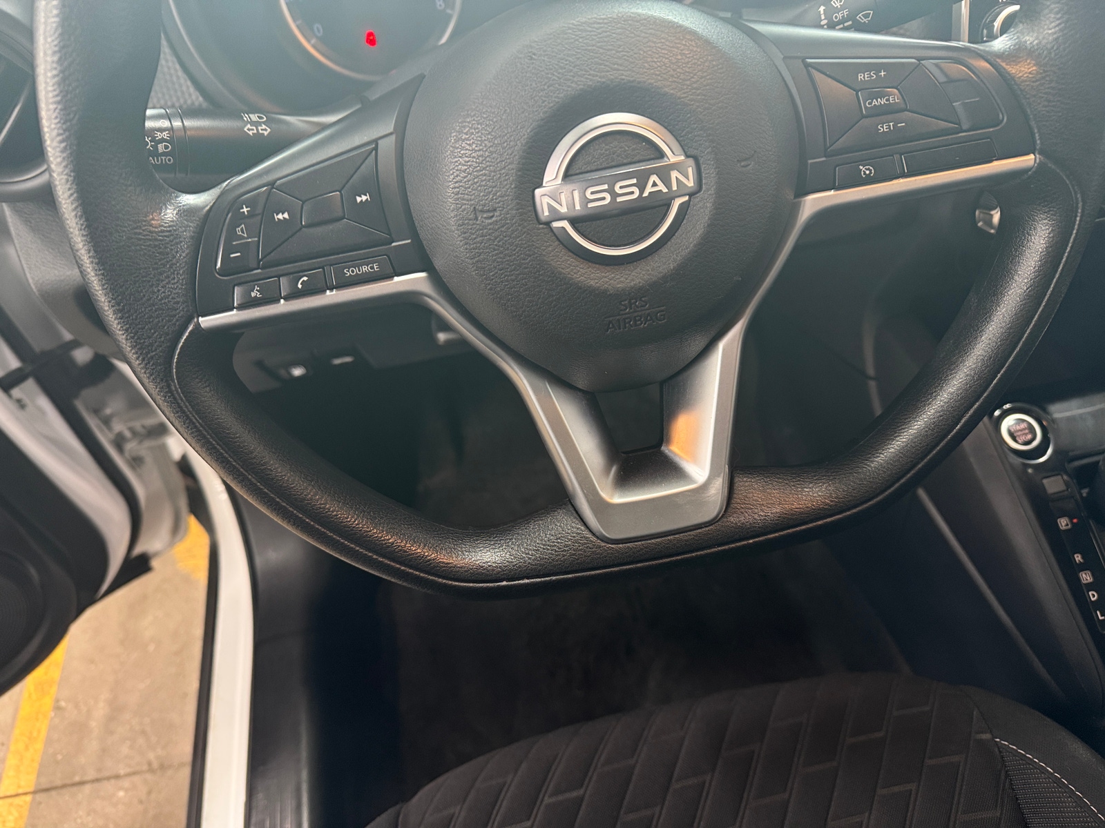 Thumbnail: 2022 Nissan Kicks - 5