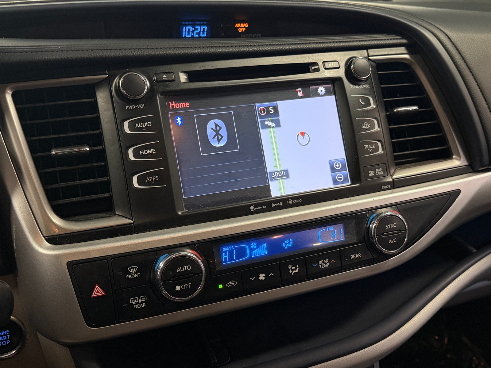 Thumbnail: 2018 Toyota Highlander - 3