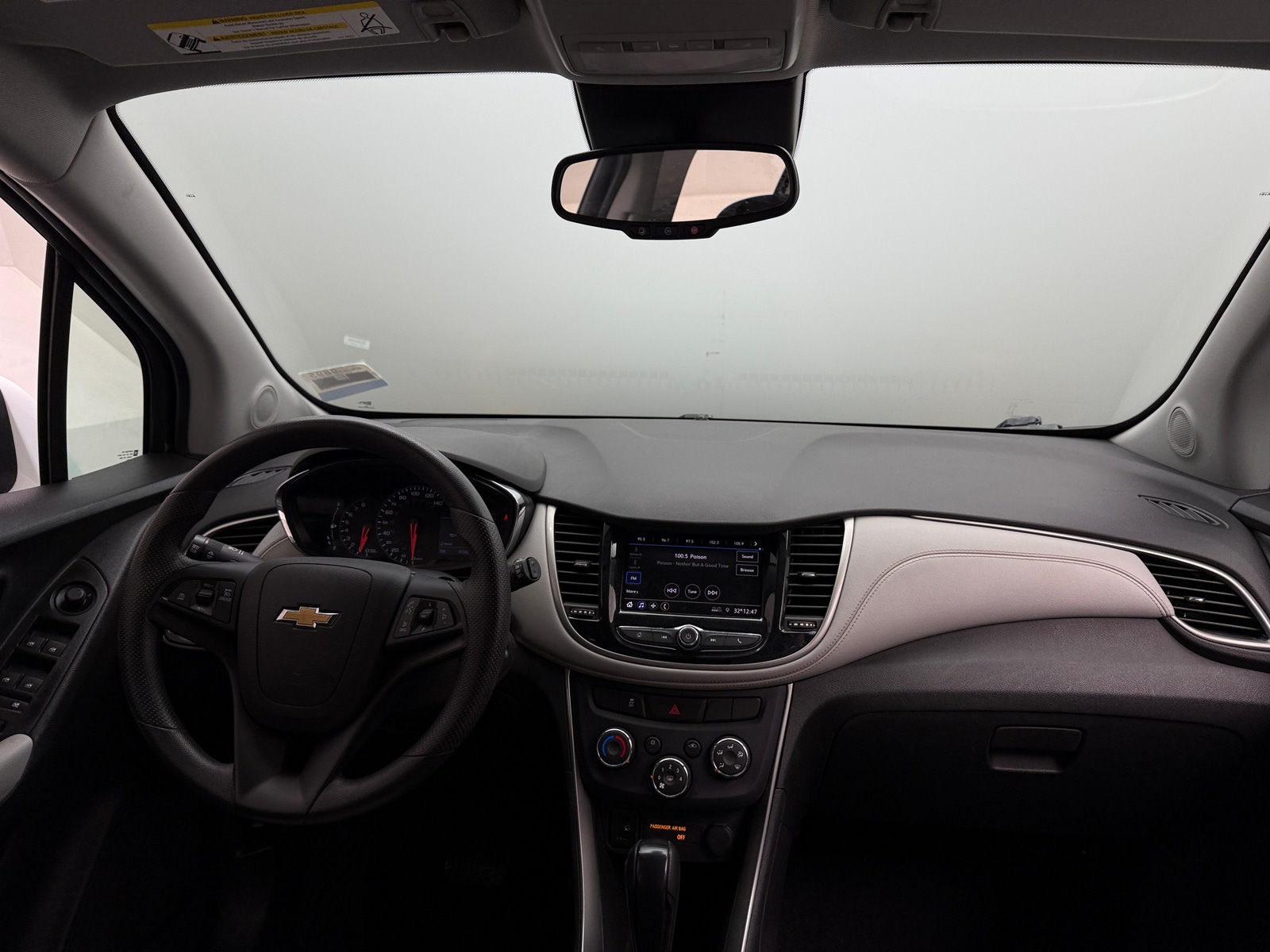 Thumbnail: 2020 Chevrolet Trax - 3