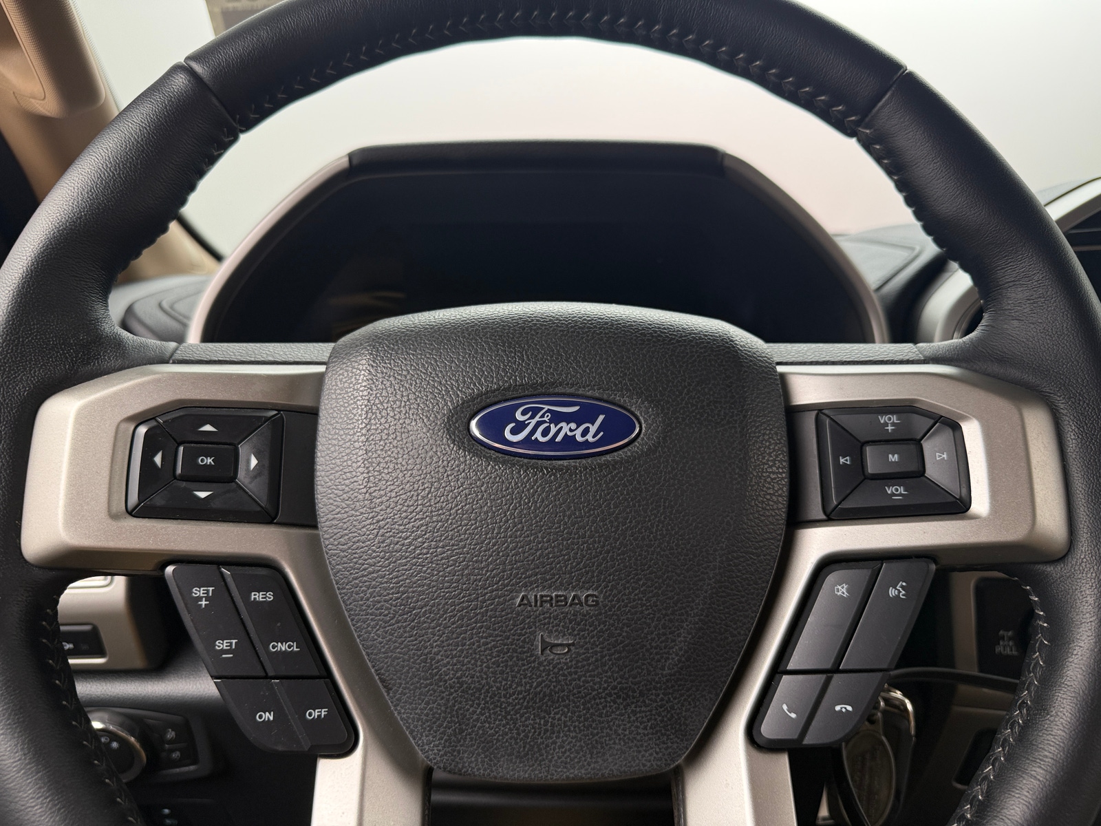 Thumbnail: 2022 Ford Econoline - 4