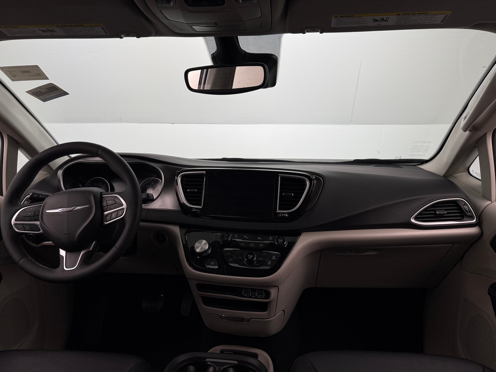 Thumbnail: 2024 Chrysler Pacifica - 2