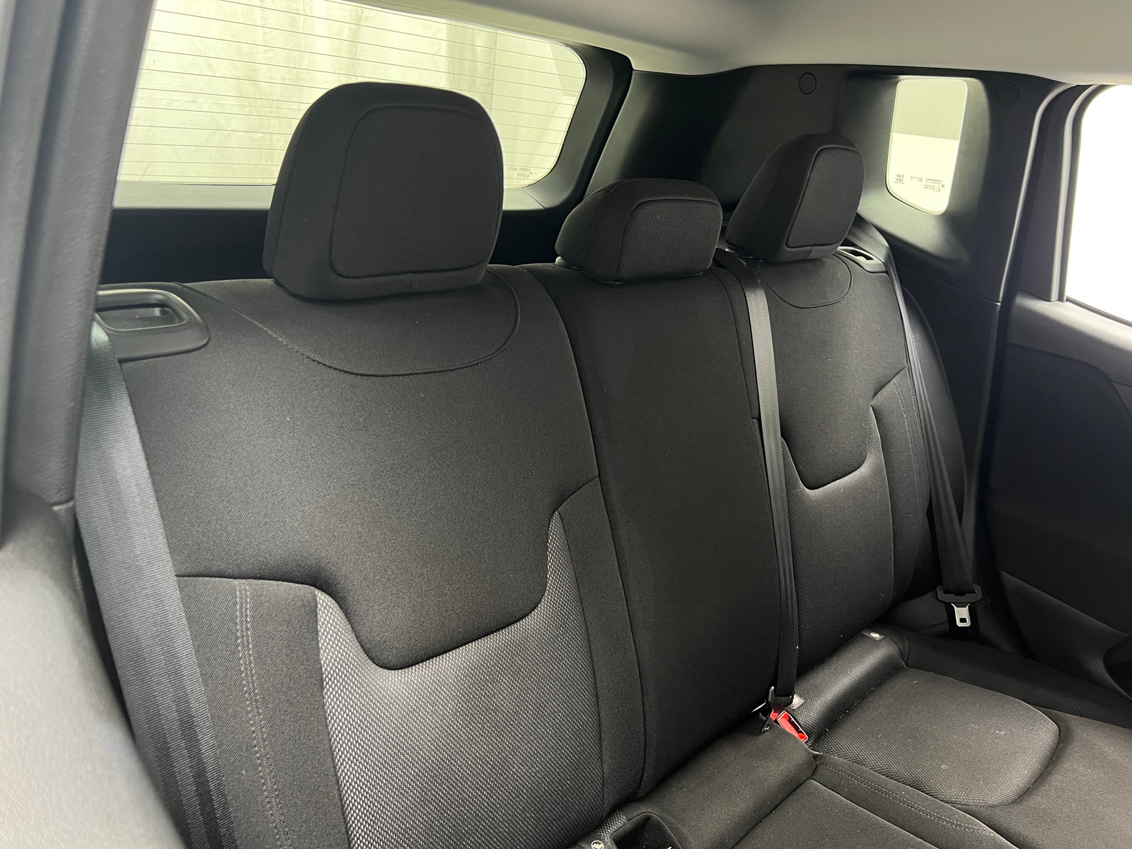 Thumbnail: 2020 Jeep Renegade - 6