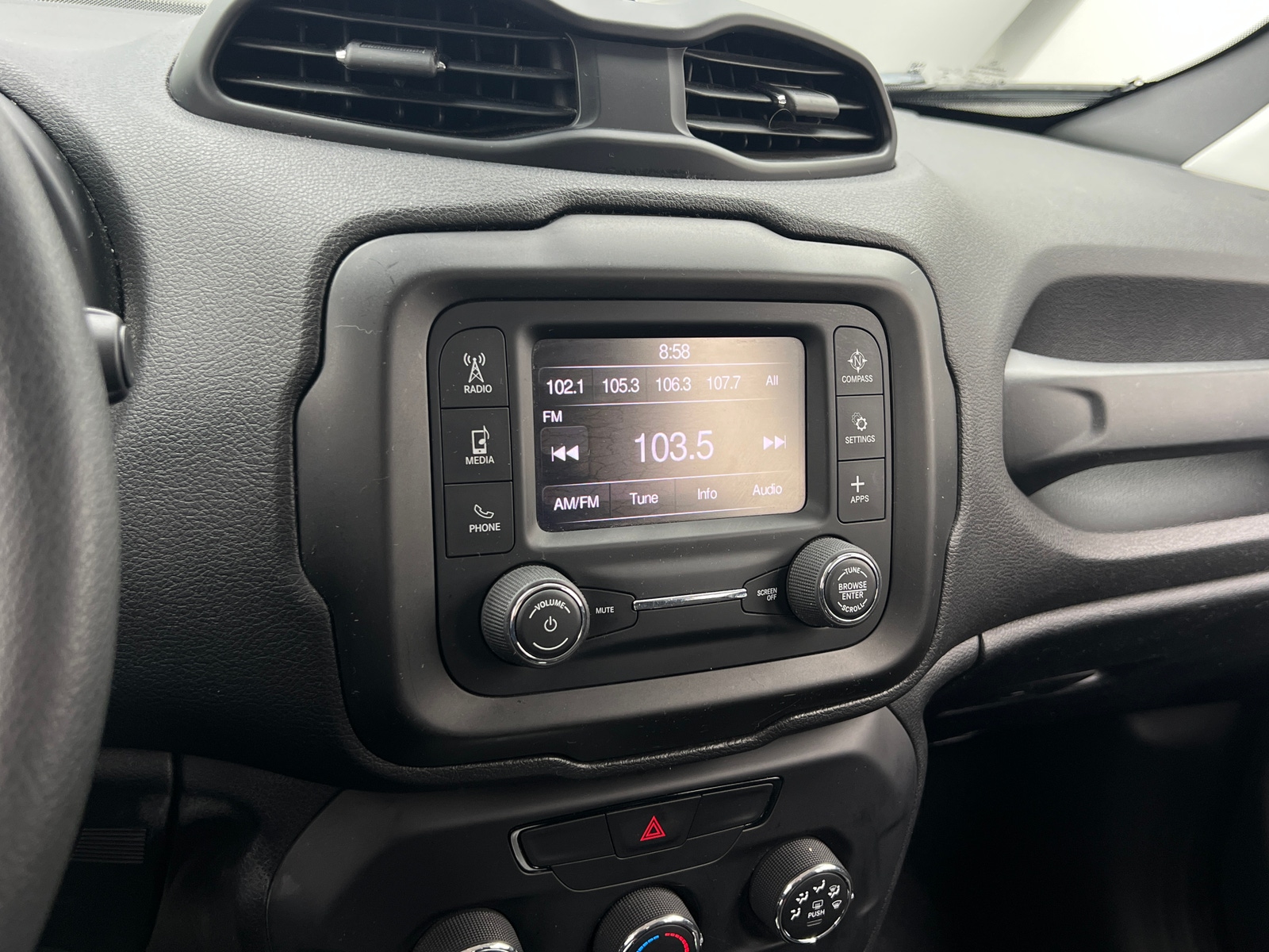 Thumbnail: 2020 Jeep Renegade - 4