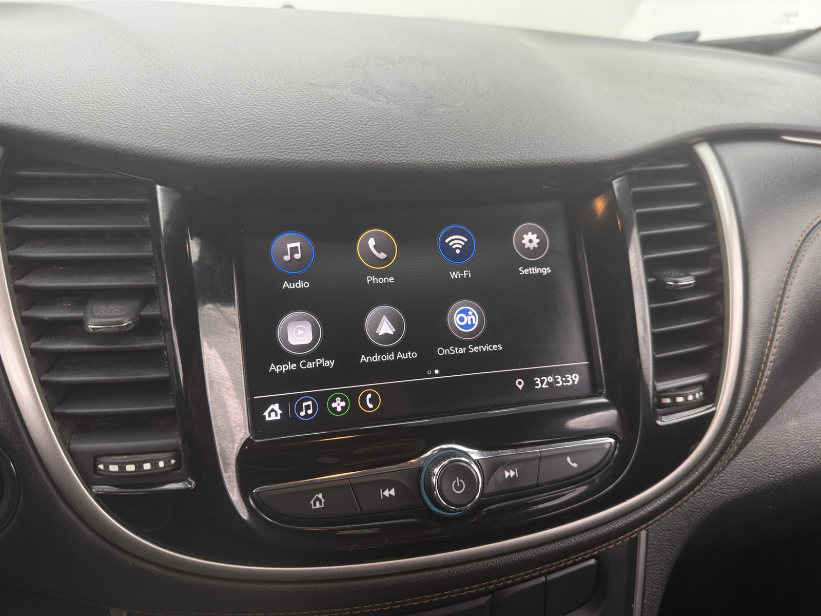 Thumbnail: 2020 Chevrolet Trax - 4