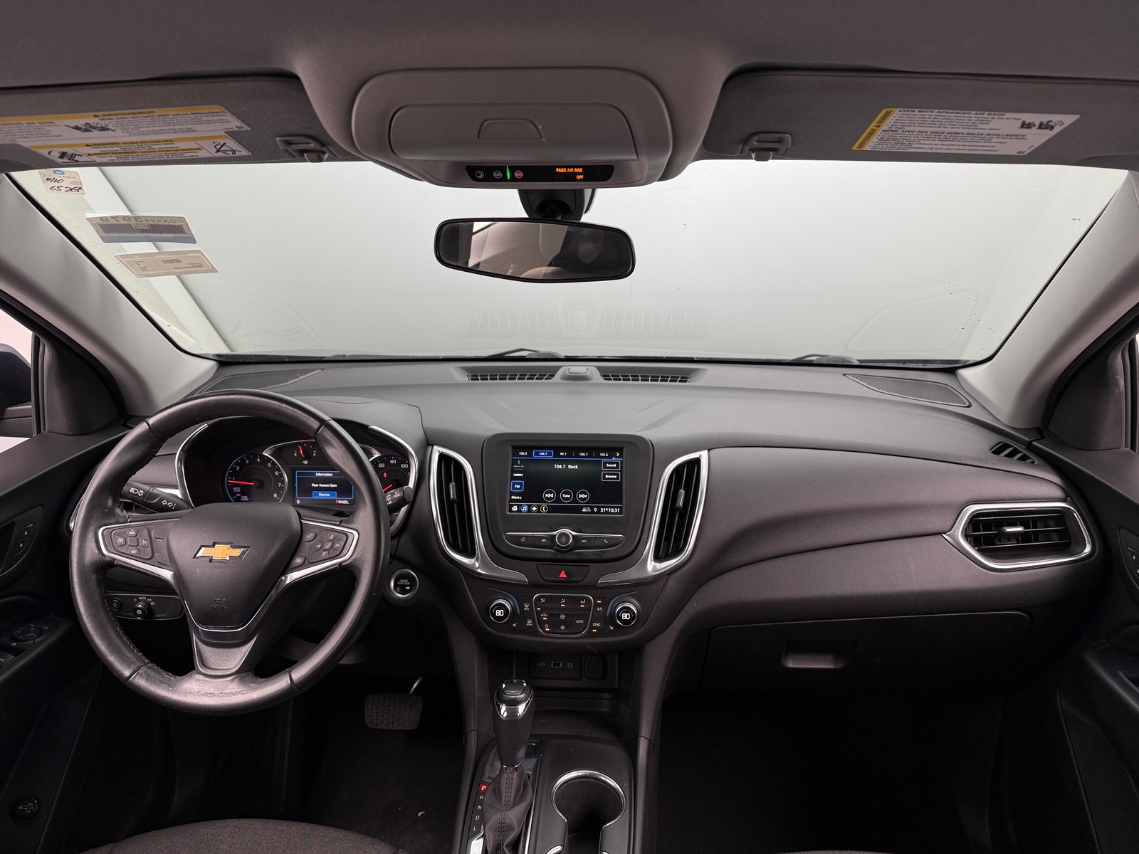 Thumbnail: 2019 Chevrolet Equinox - 3