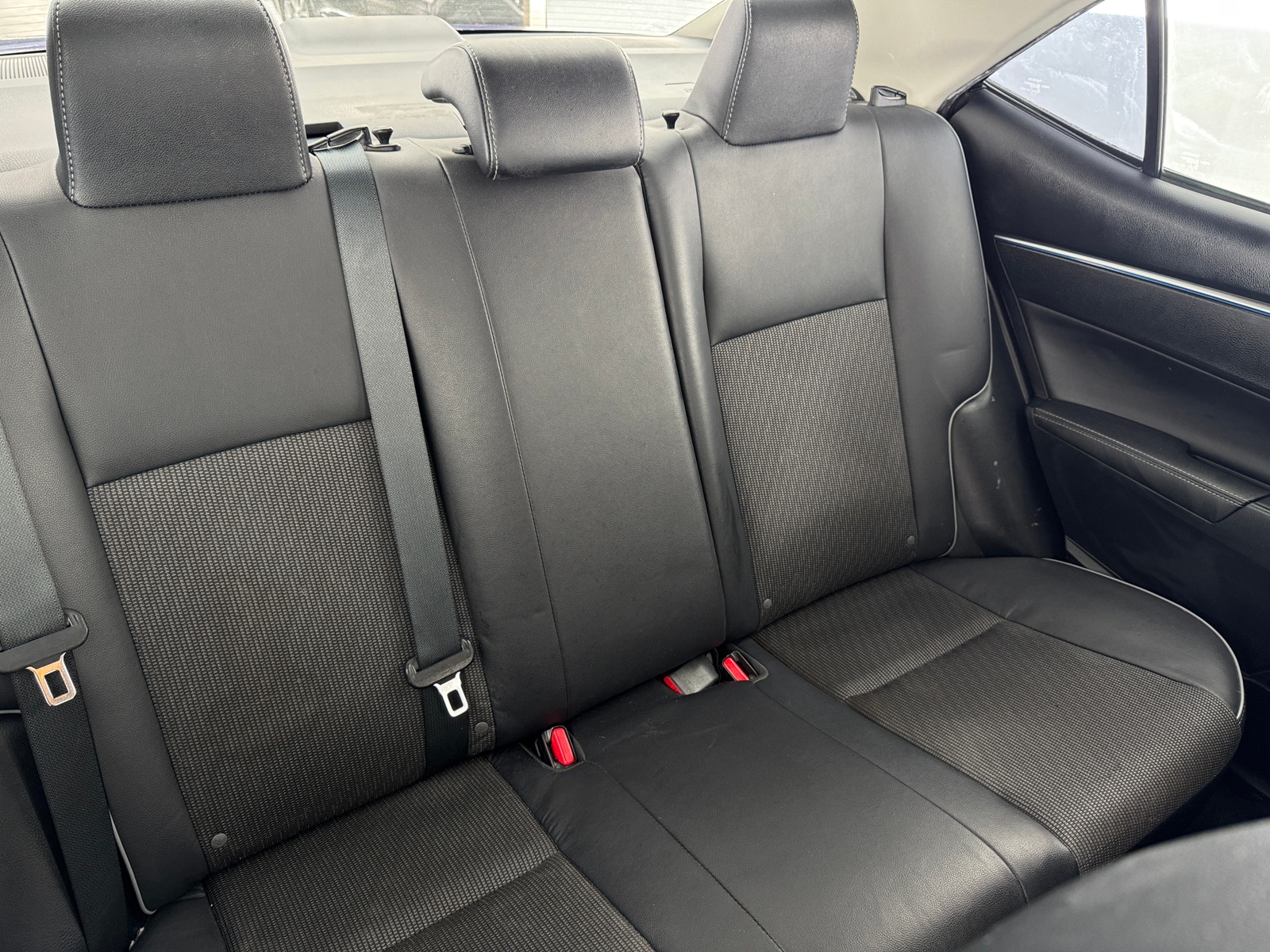 Thumbnail: 2014 Toyota Corolla - 6