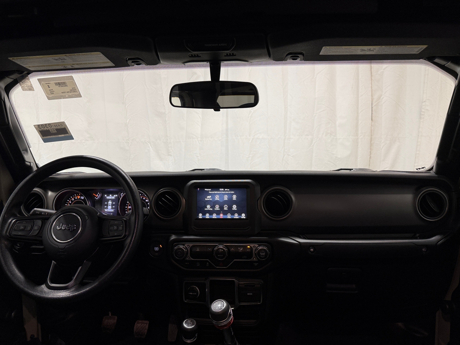 Thumbnail: 2022 Jeep Gladiator - 3