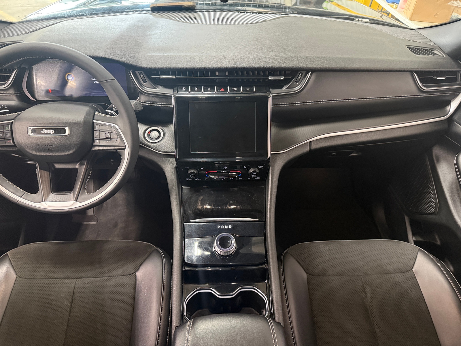 Thumbnail: 2023 Jeep Grand Cherokee - 2