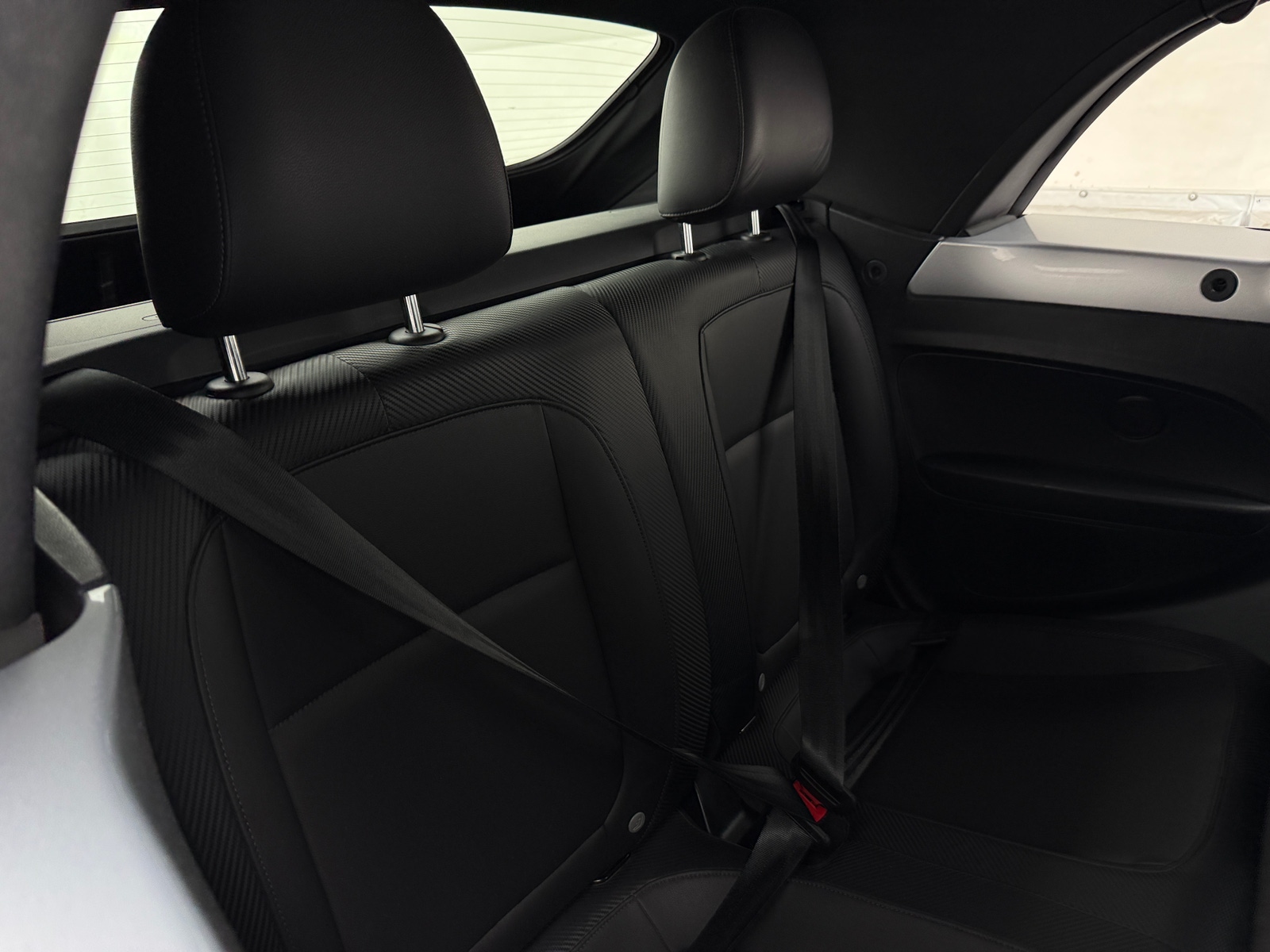 Thumbnail: 2013 Volkswagen Beetle - 5