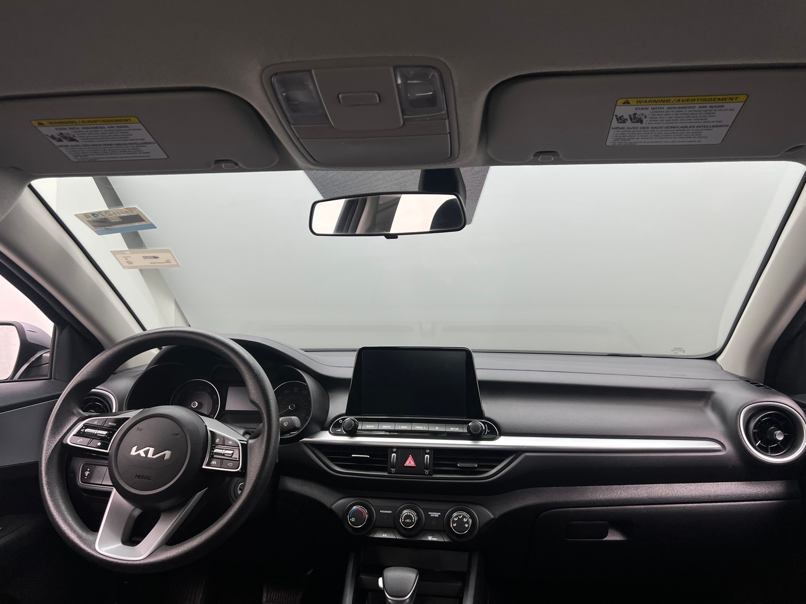 Thumbnail: 2024 Kia Forte - 3