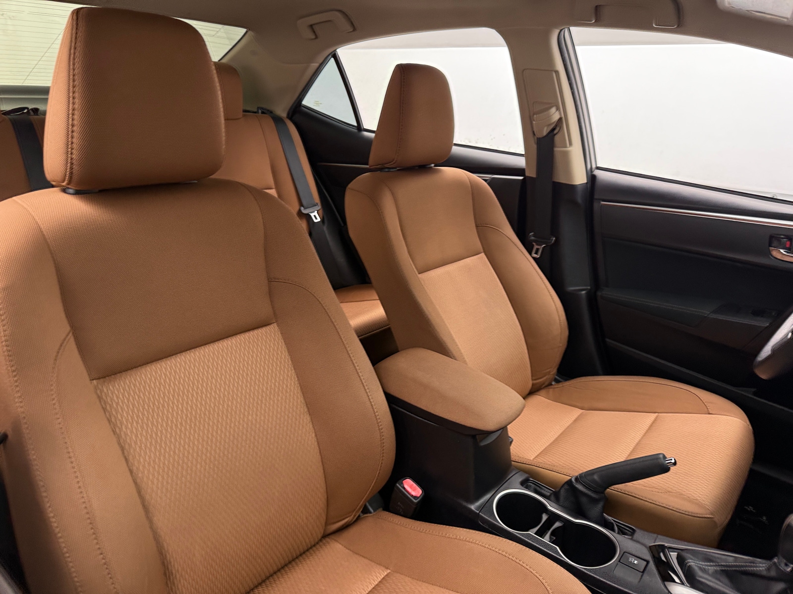 Thumbnail: 2015 Toyota Corolla - 2