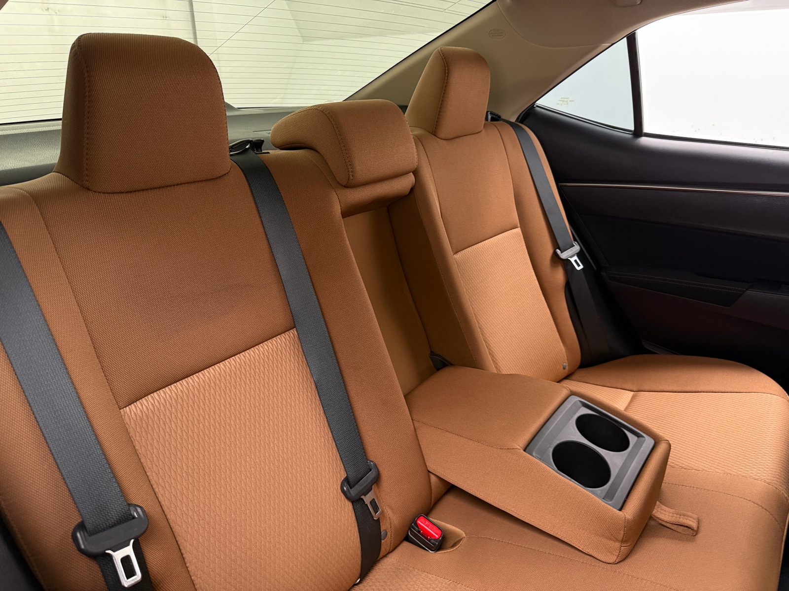 Thumbnail: 2015 Toyota Corolla - 6