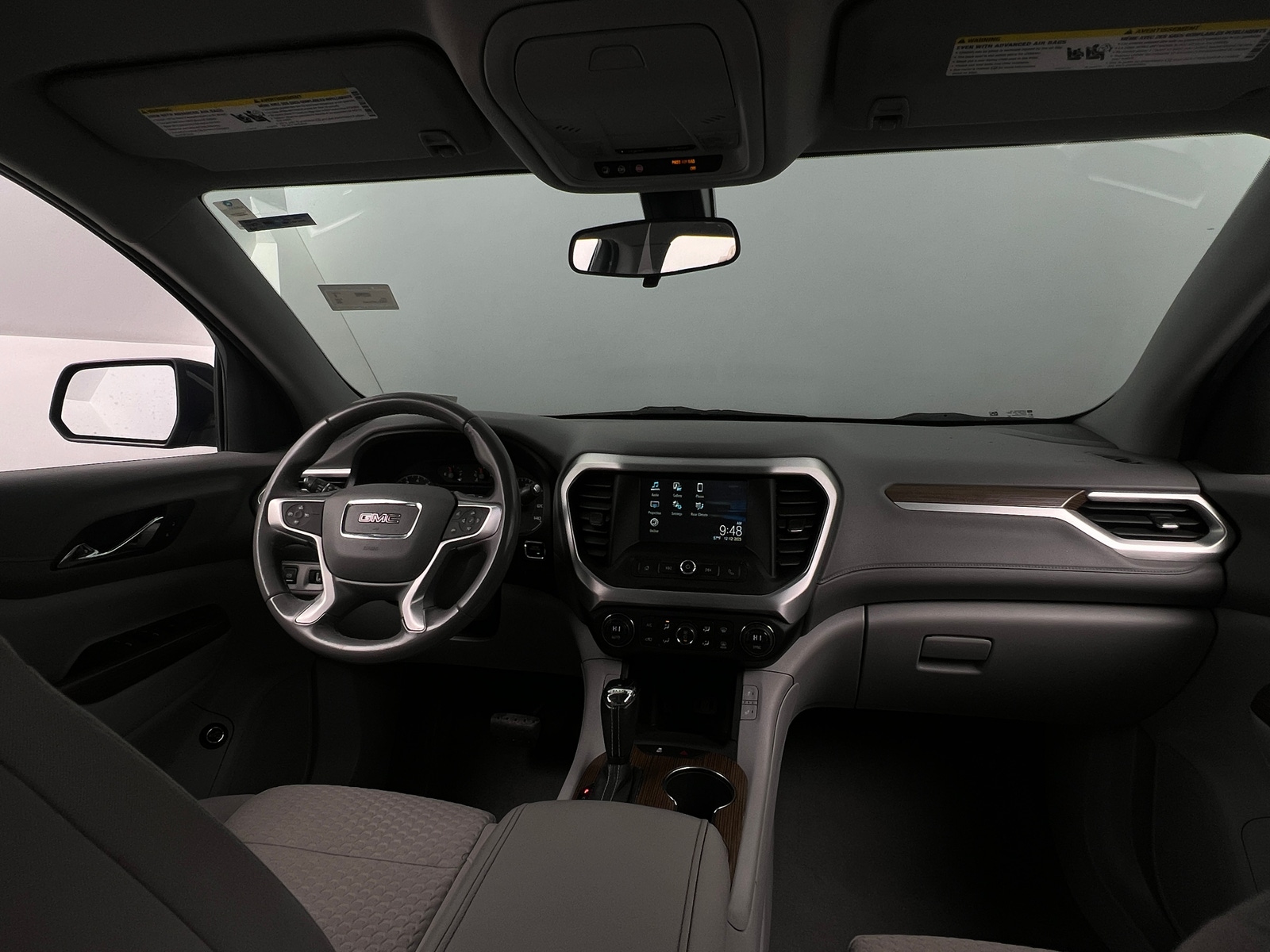 Thumbnail: 2019 GMC Acadia - 3