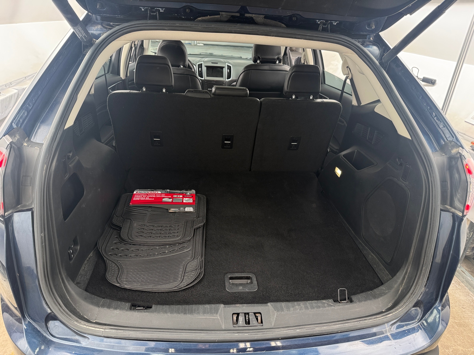 Thumbnail: 2017 Ford Edge - 6