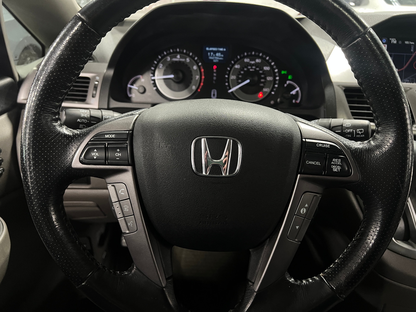 Thumbnail: 2015 Honda Odyssey - 4