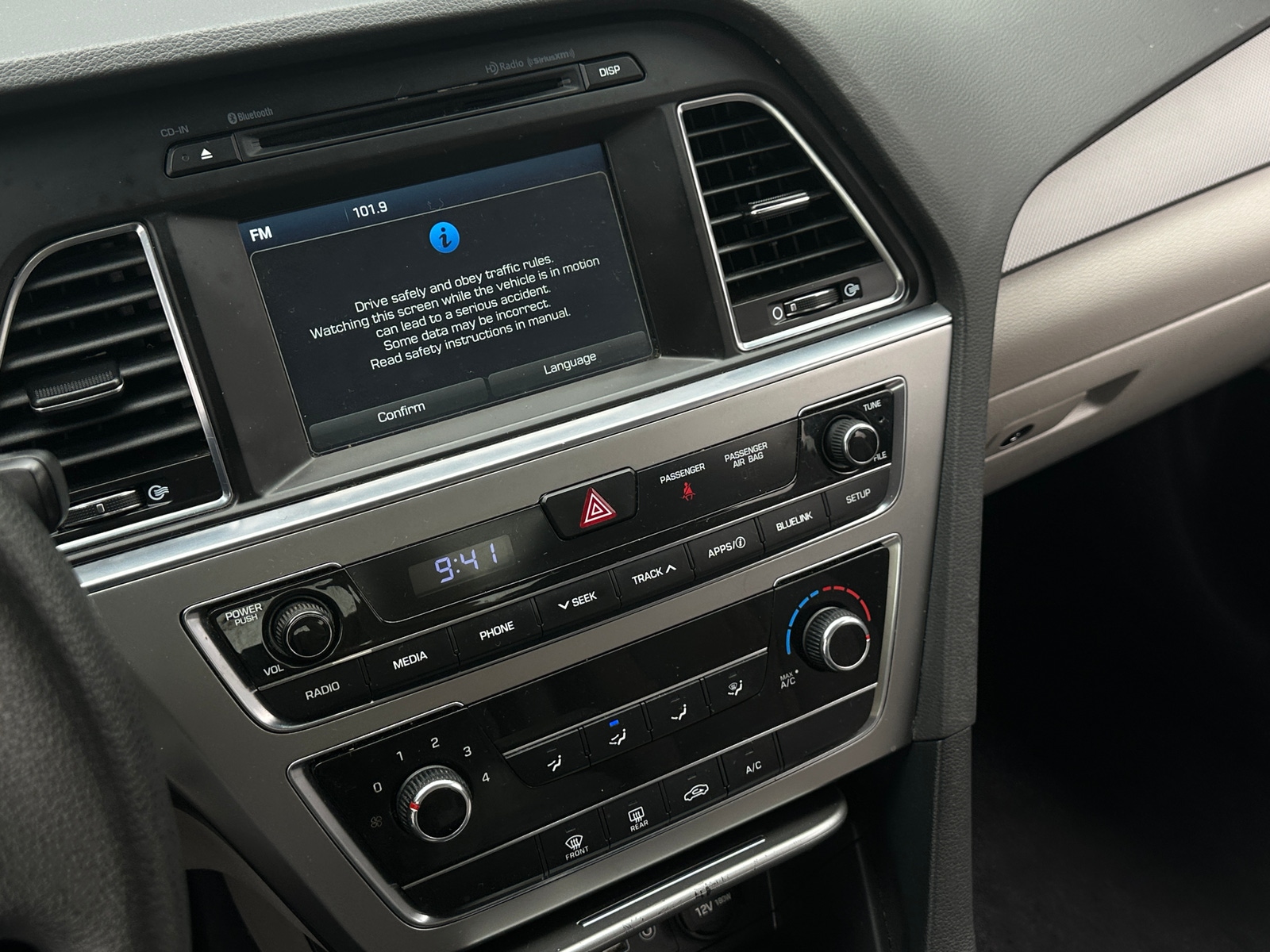 Thumbnail: 2016 Hyundai Sonata - 4