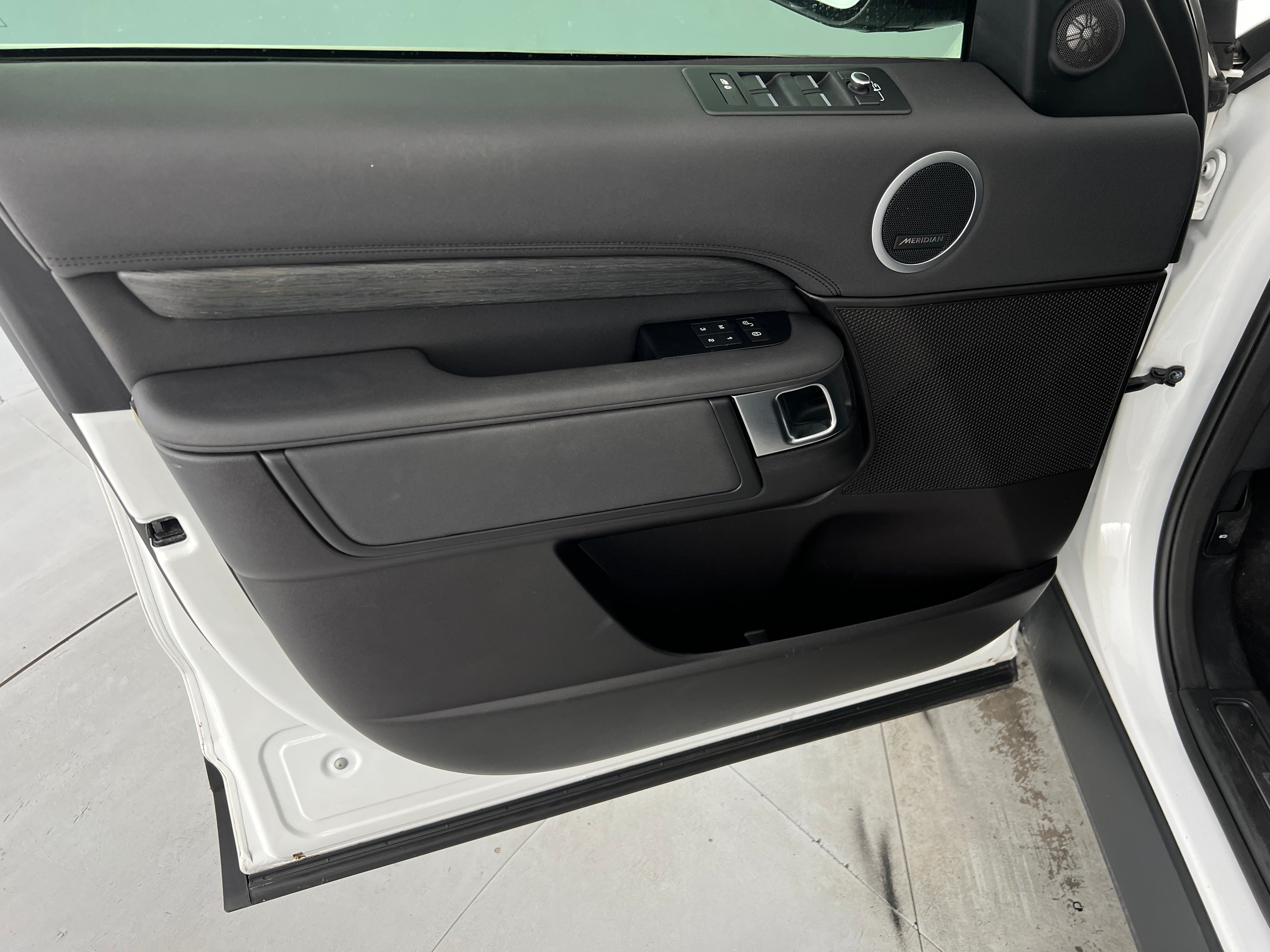 2017 Land Rover Discovery