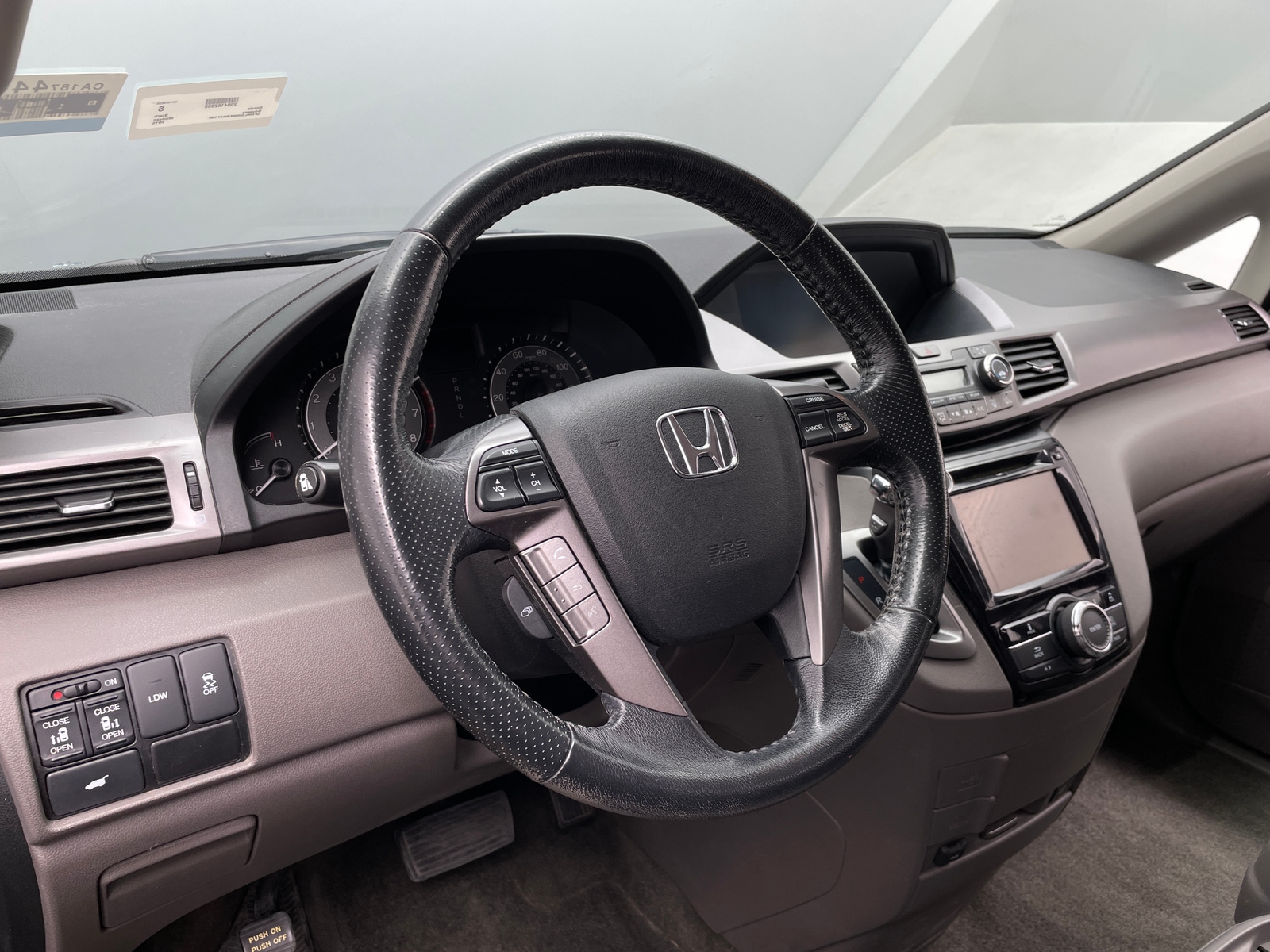 Thumbnail: 2015 Honda Odyssey - 4