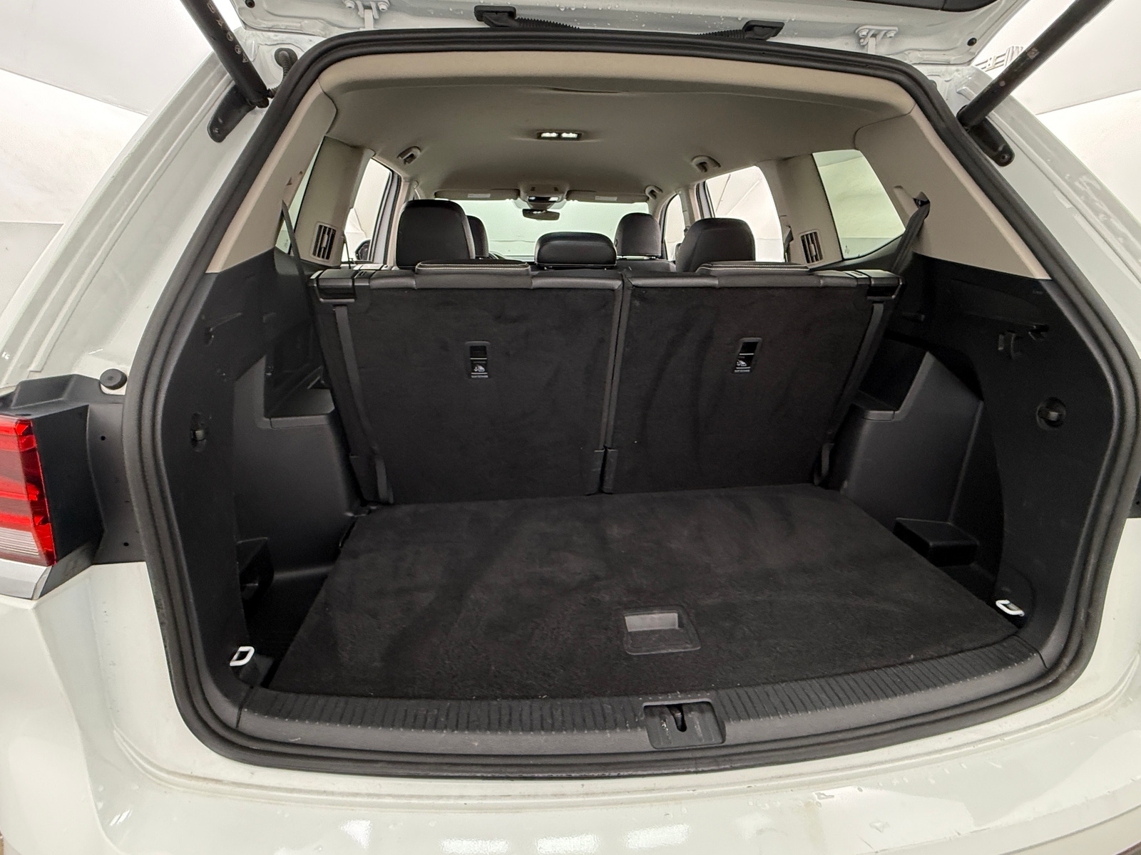 Thumbnail: 2025 Volkswagen Atlas - 6