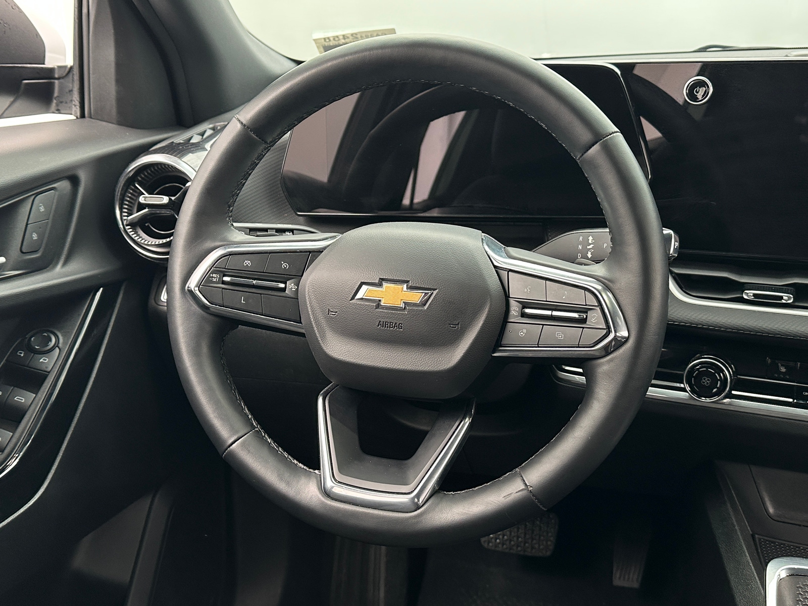 Thumbnail: 2025 Chevrolet Equinox - 5