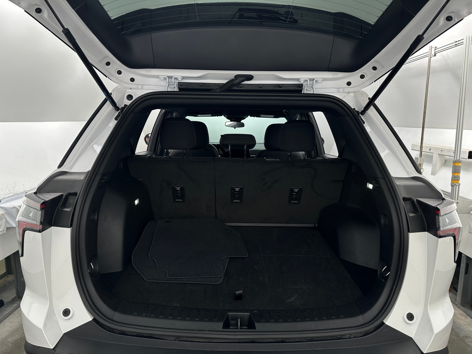 Thumbnail: 2025 Chevrolet Equinox - 7