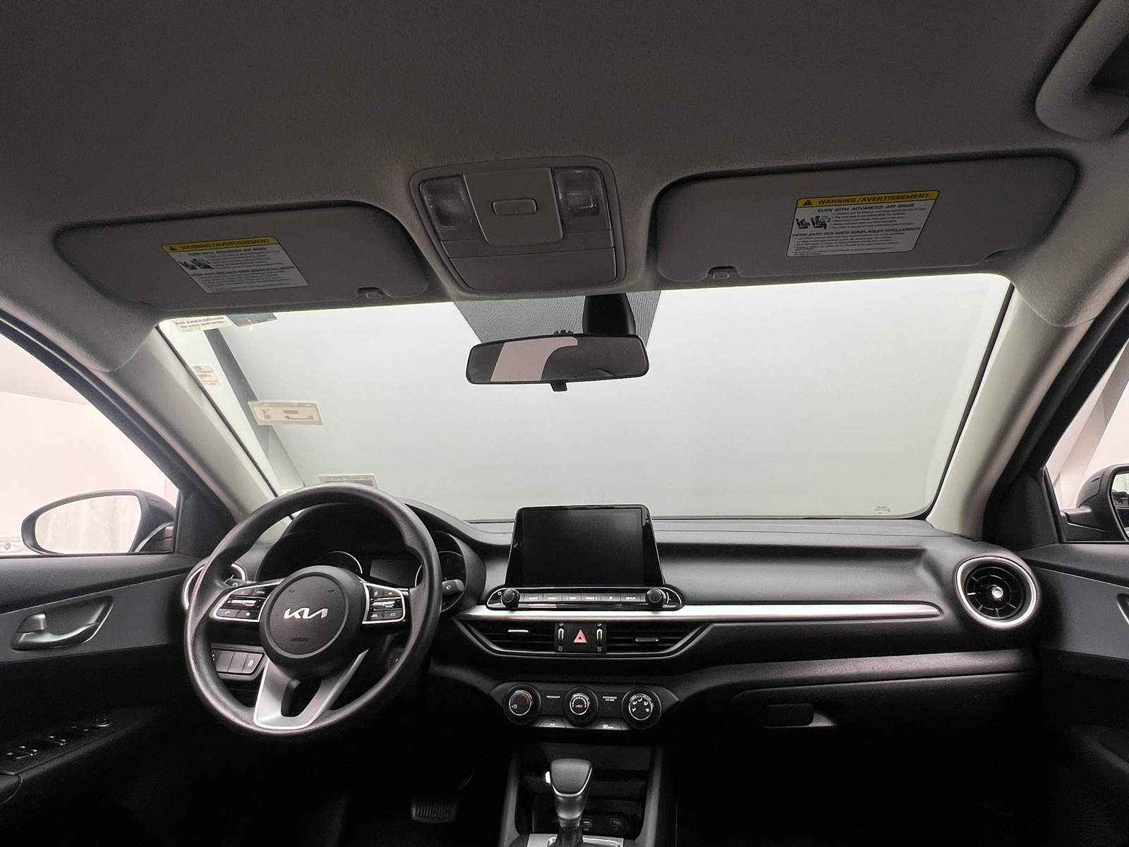 Thumbnail: 2024 Kia Forte - 3