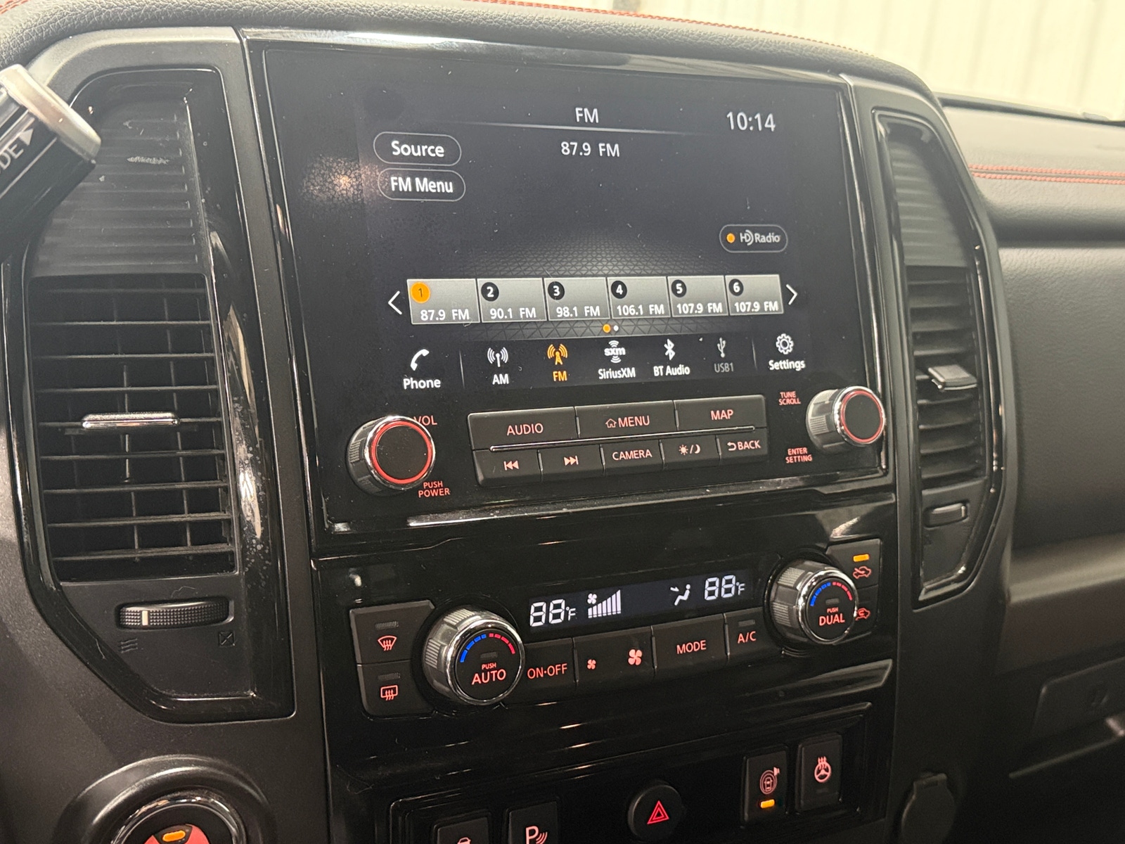 Thumbnail: 2021 Nissan Titan - 4