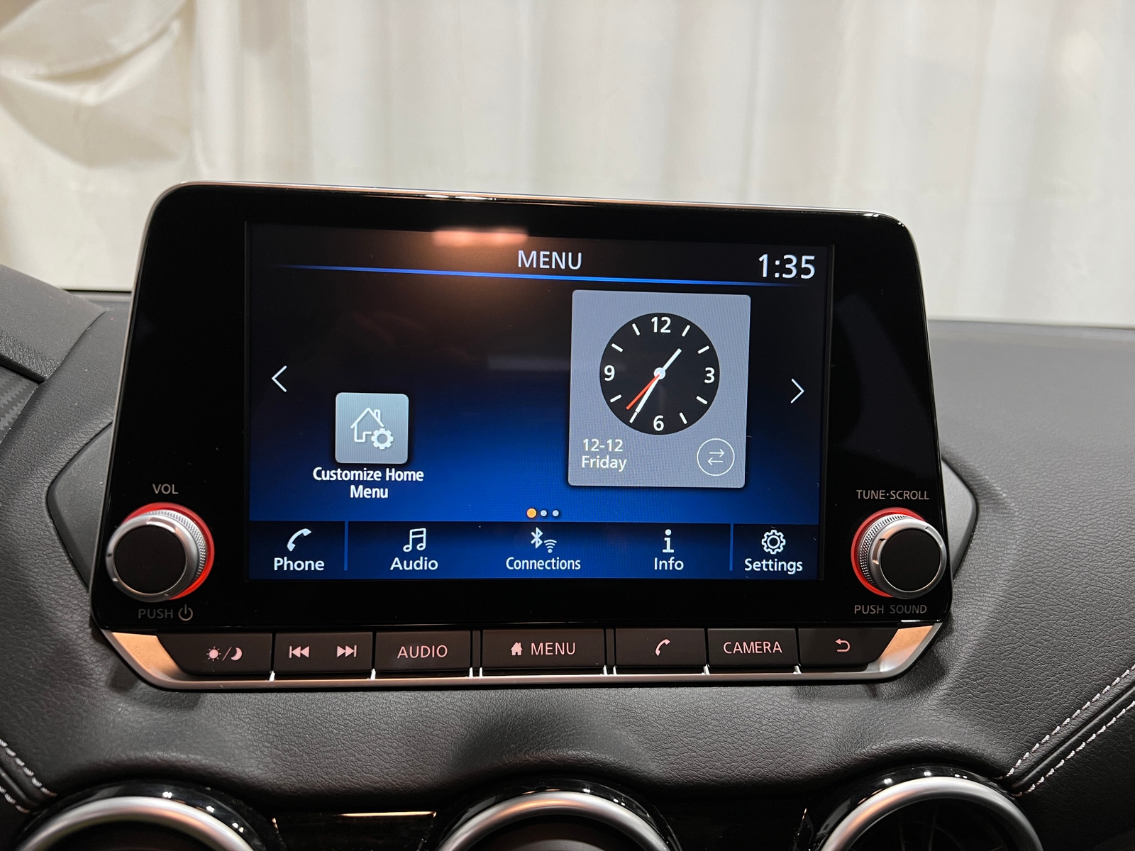 Thumbnail: 2024 Nissan Sentra - 4