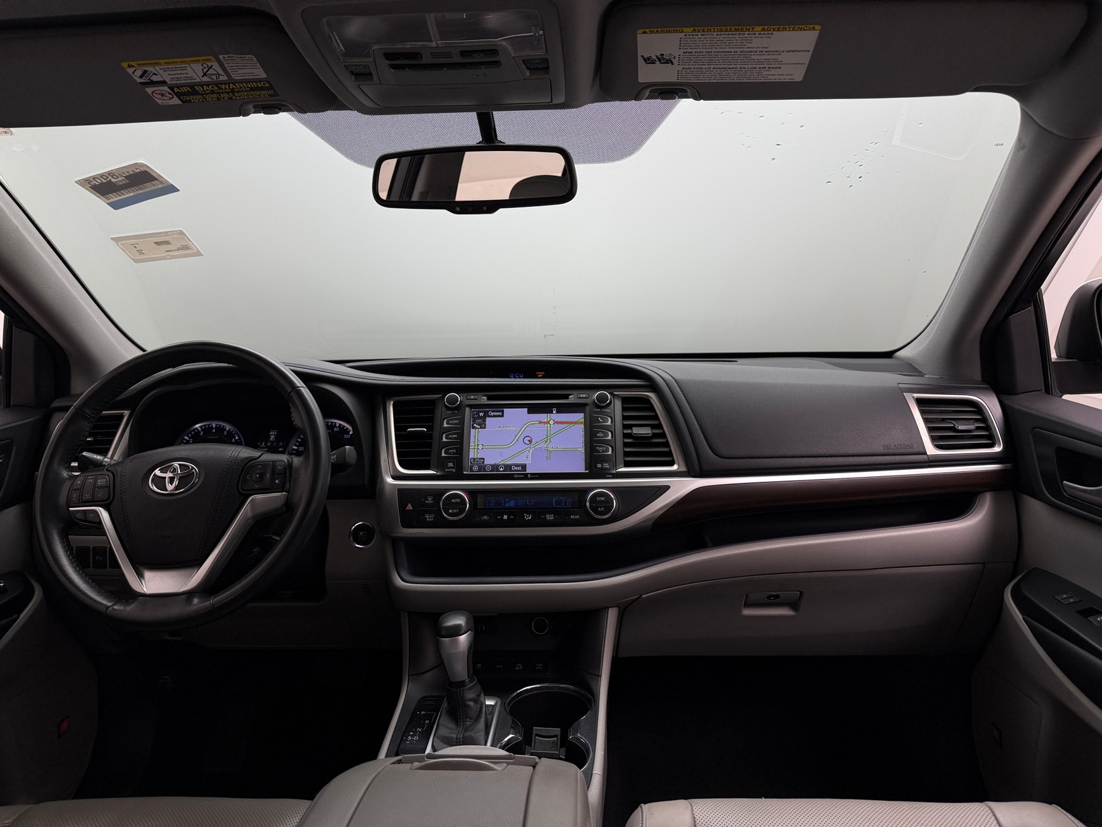 Thumbnail: 2015 Toyota Highlander - 2