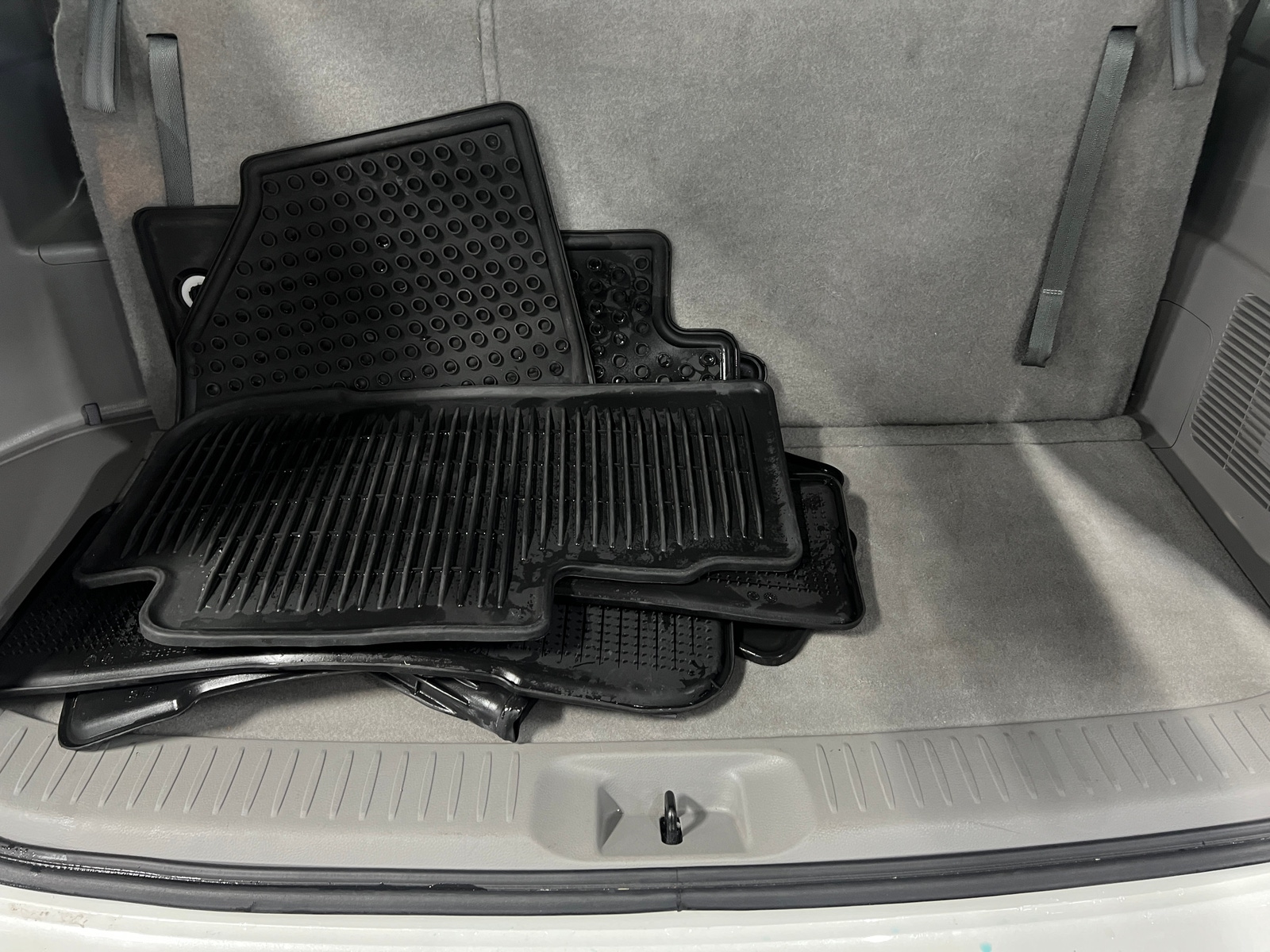 Thumbnail: 2015 Toyota Highlander - 6