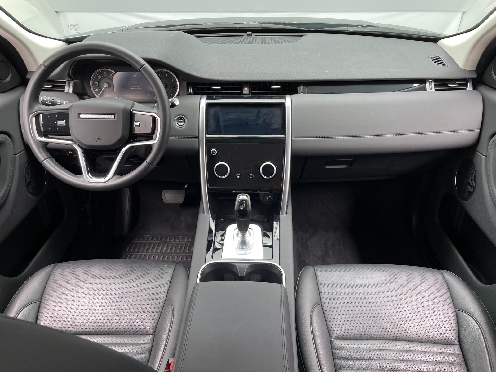 Thumbnail: 2023 Land Rover Discovery Sport - 2