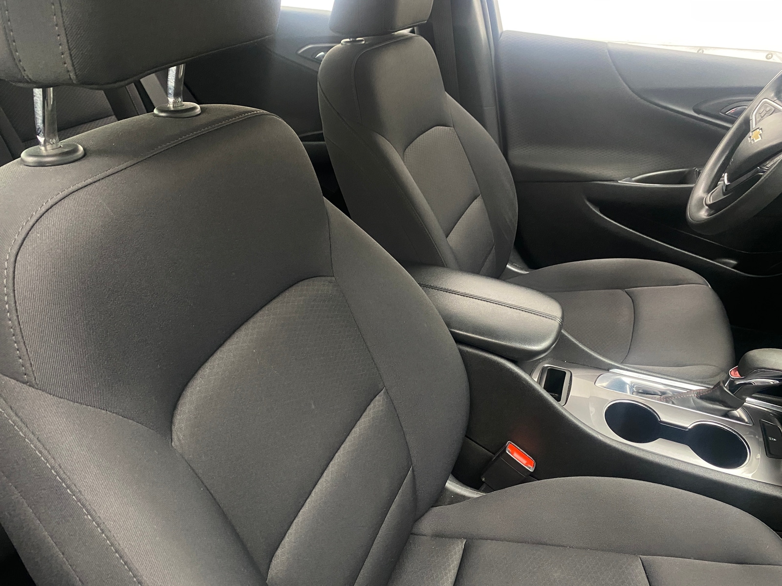 Thumbnail: 2021 Chevrolet Malibu - 2