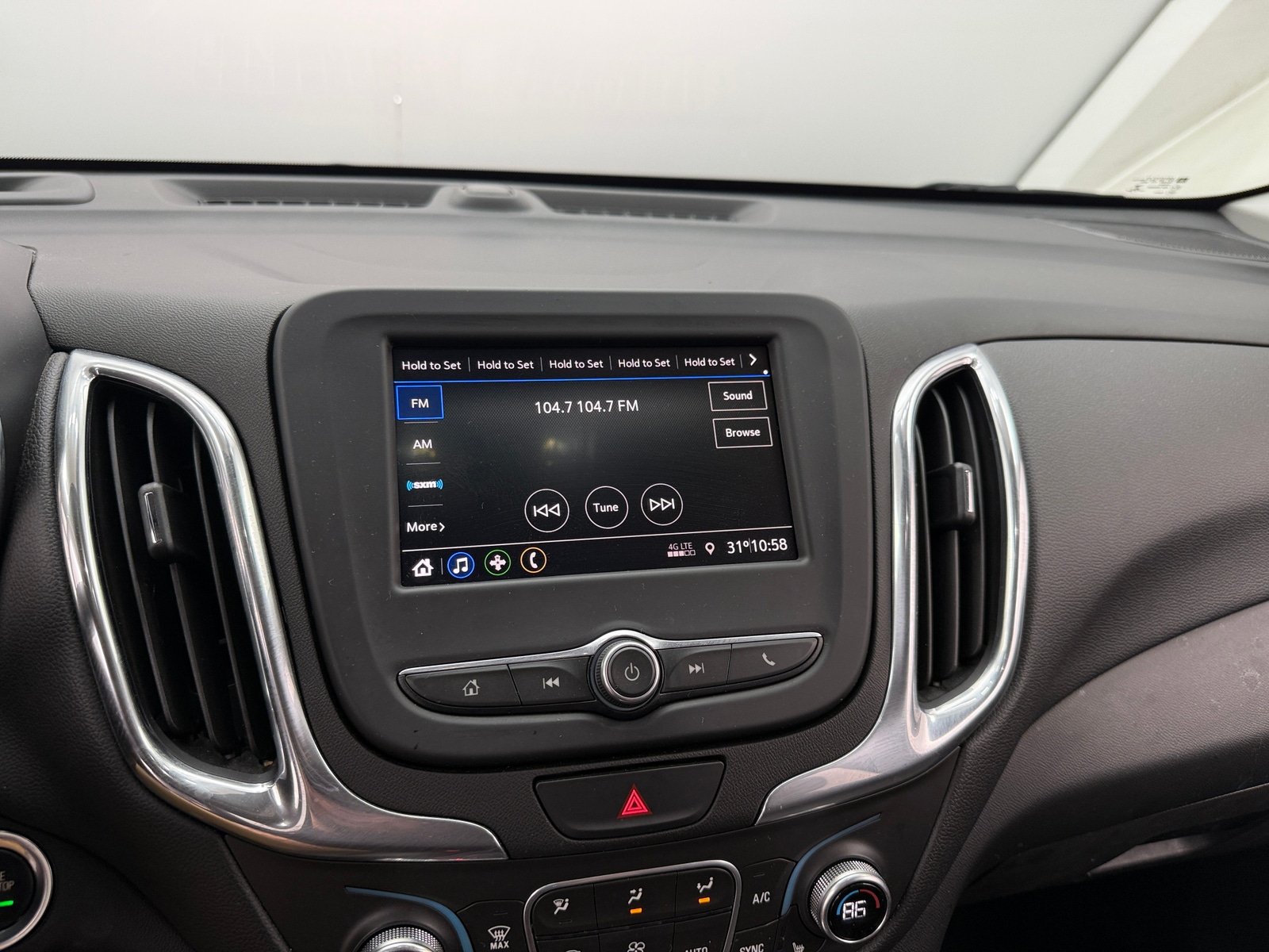 Thumbnail: 2020 Chevrolet Equinox - 4