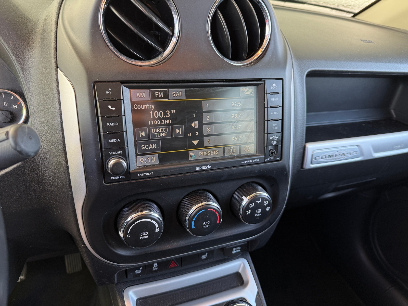 Thumbnail: 2017 Jeep Compass - 3