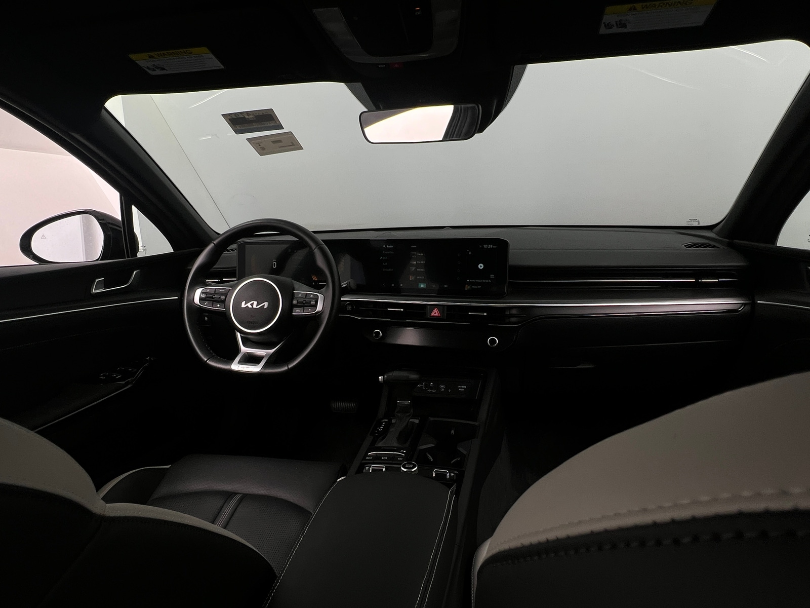 Thumbnail: 2025 Kia K5 - 2