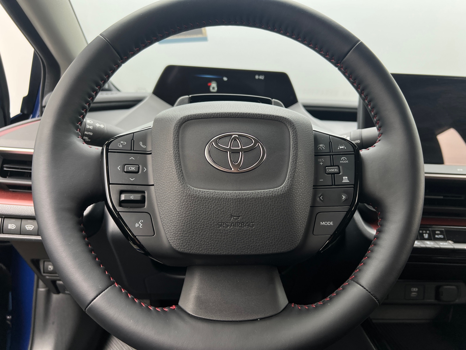 Thumbnail: 2024 Toyota Prius Prime - 5