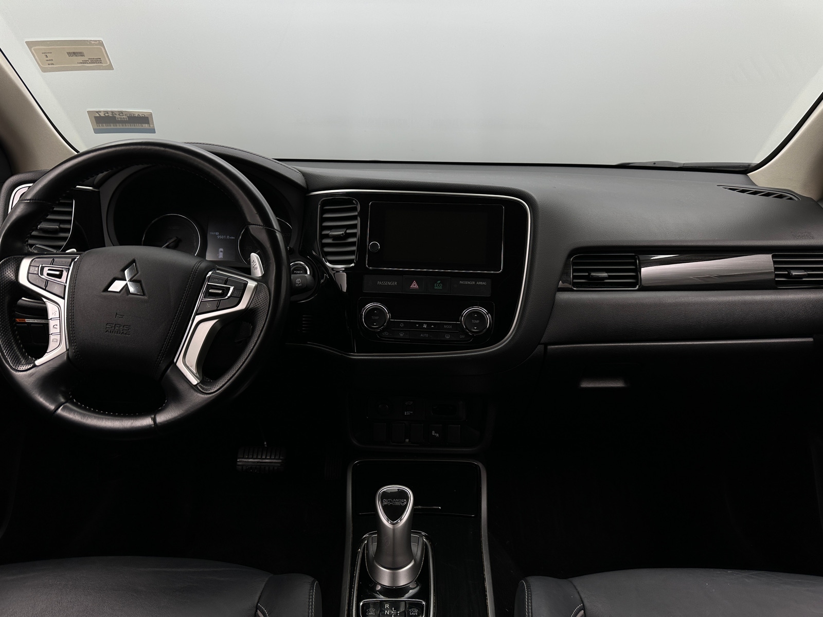 Thumbnail: 2018 Mitsubishi Outlander - 2