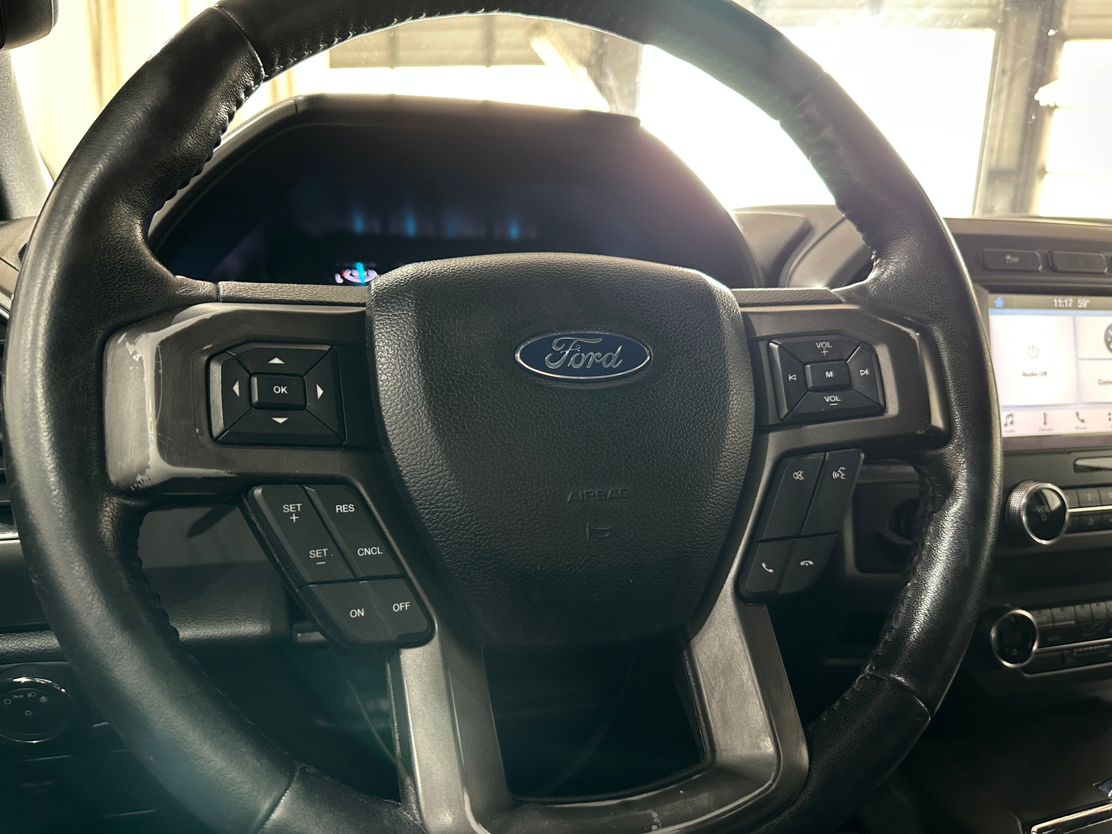 Thumbnail: 2019 Ford Expedition - 4
