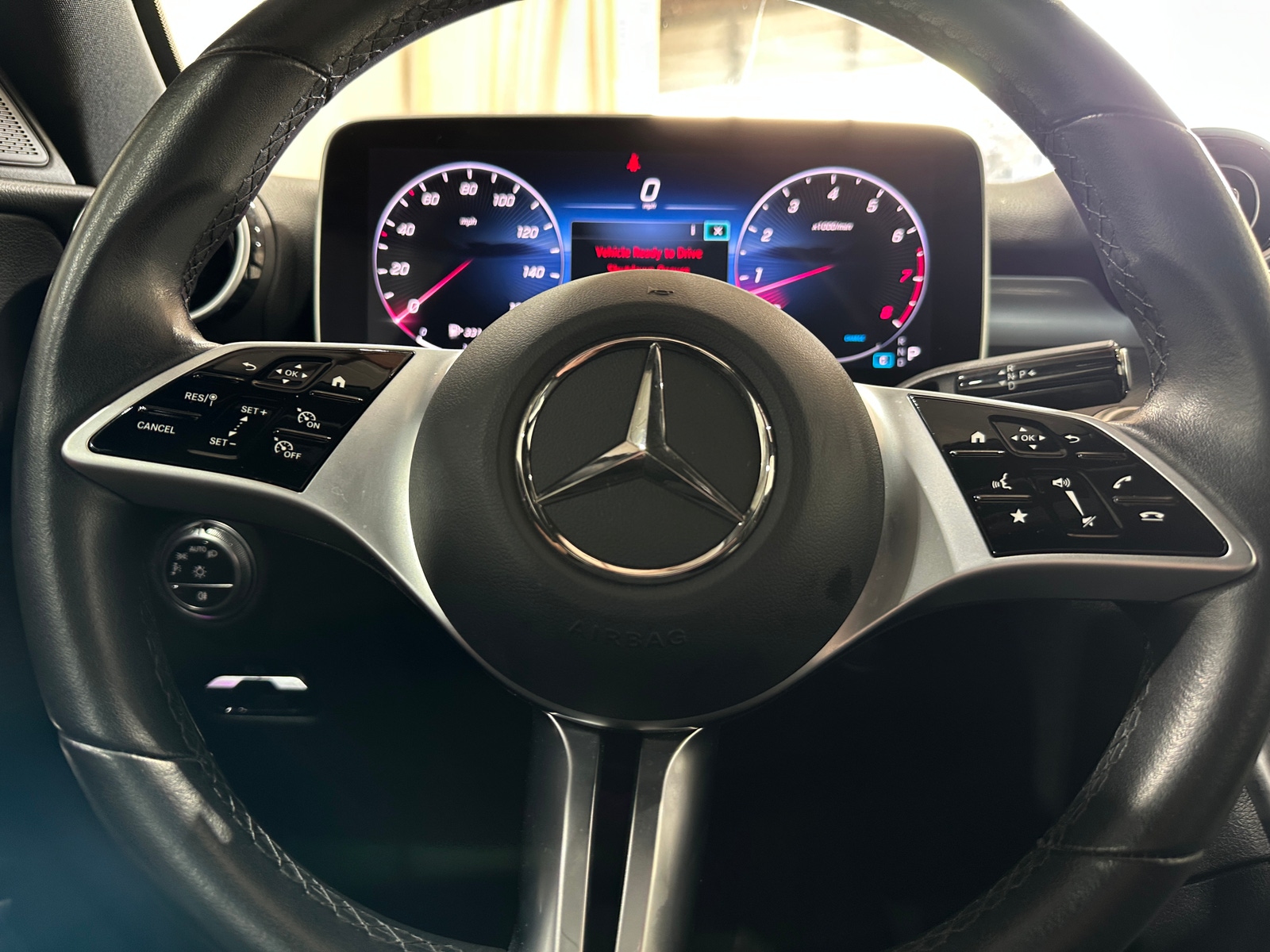 Thumbnail: 2024 Mercedes-Benz C-Class - 4