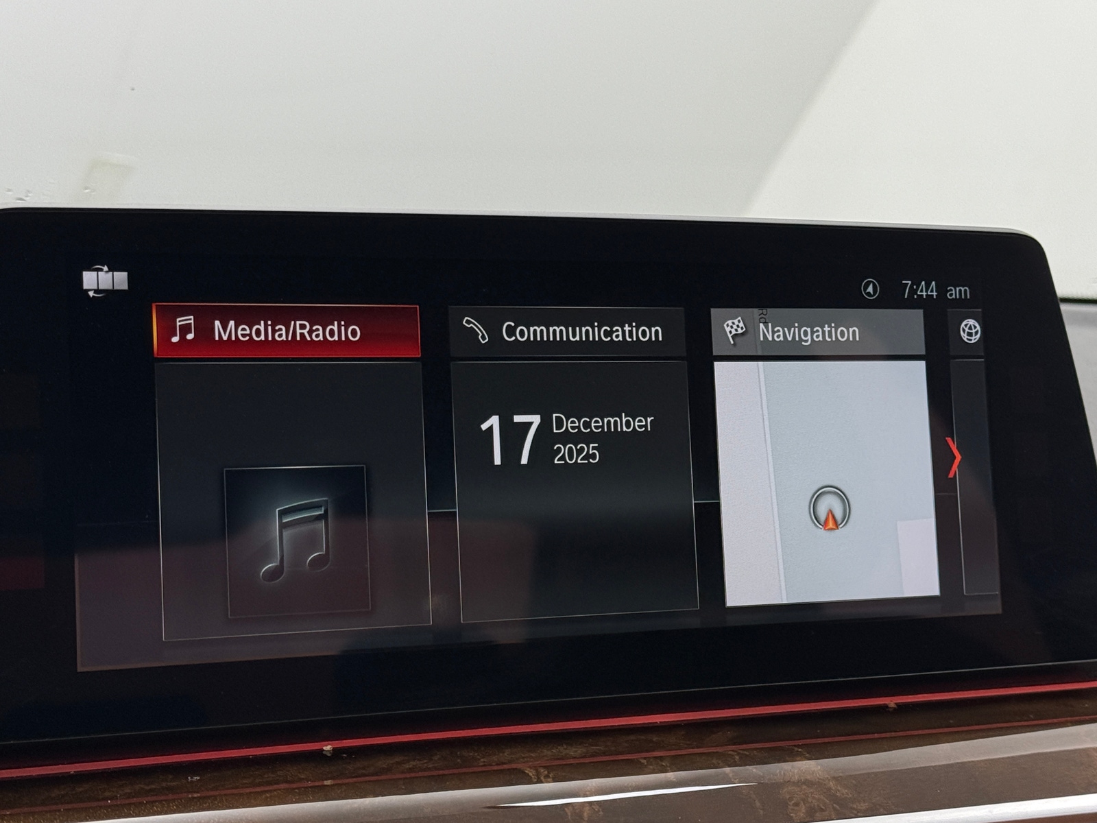 Thumbnail: 2018 BMW 5 Series - 3