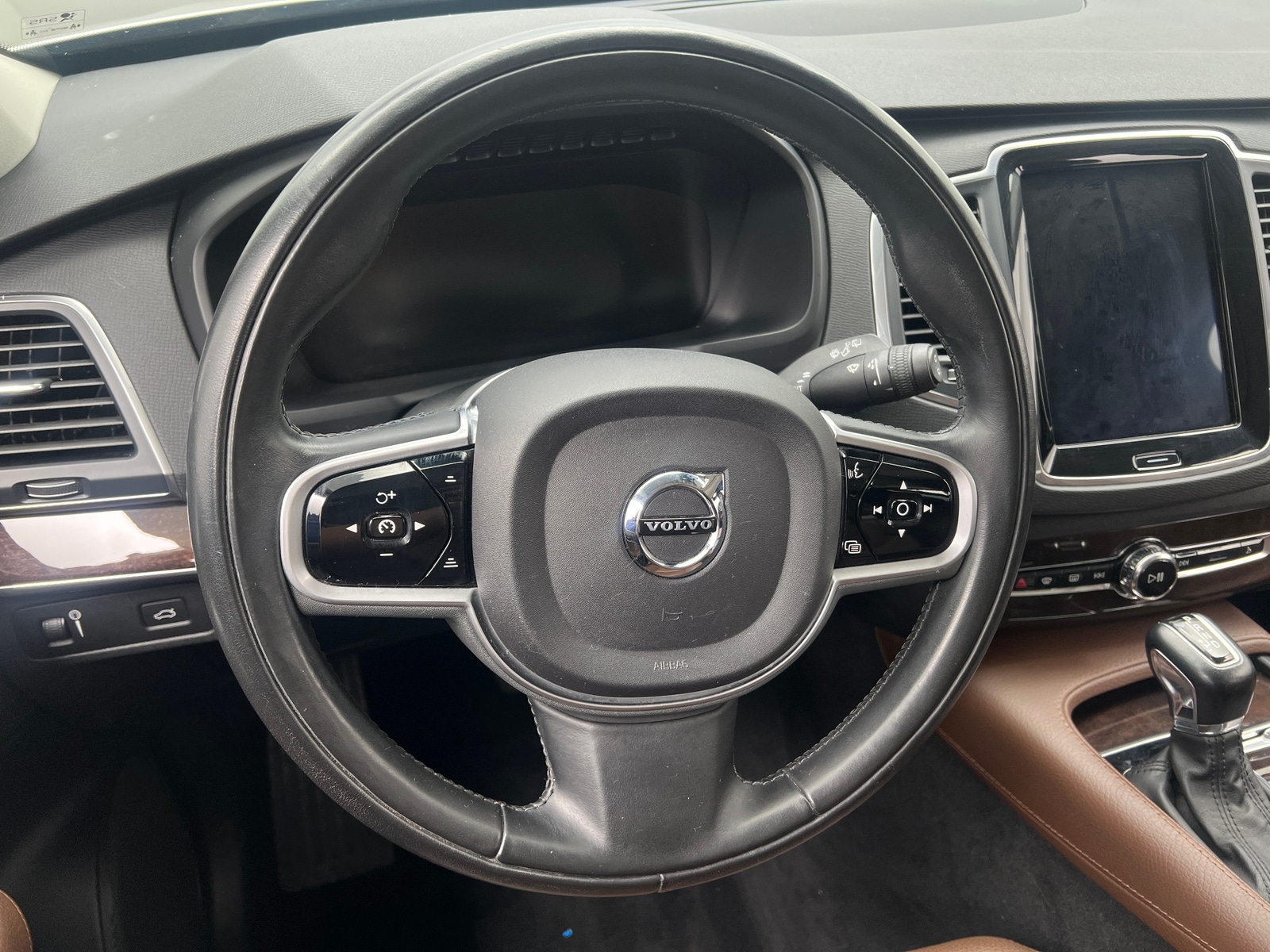 Thumbnail: 2019 Volvo XC90 - 4