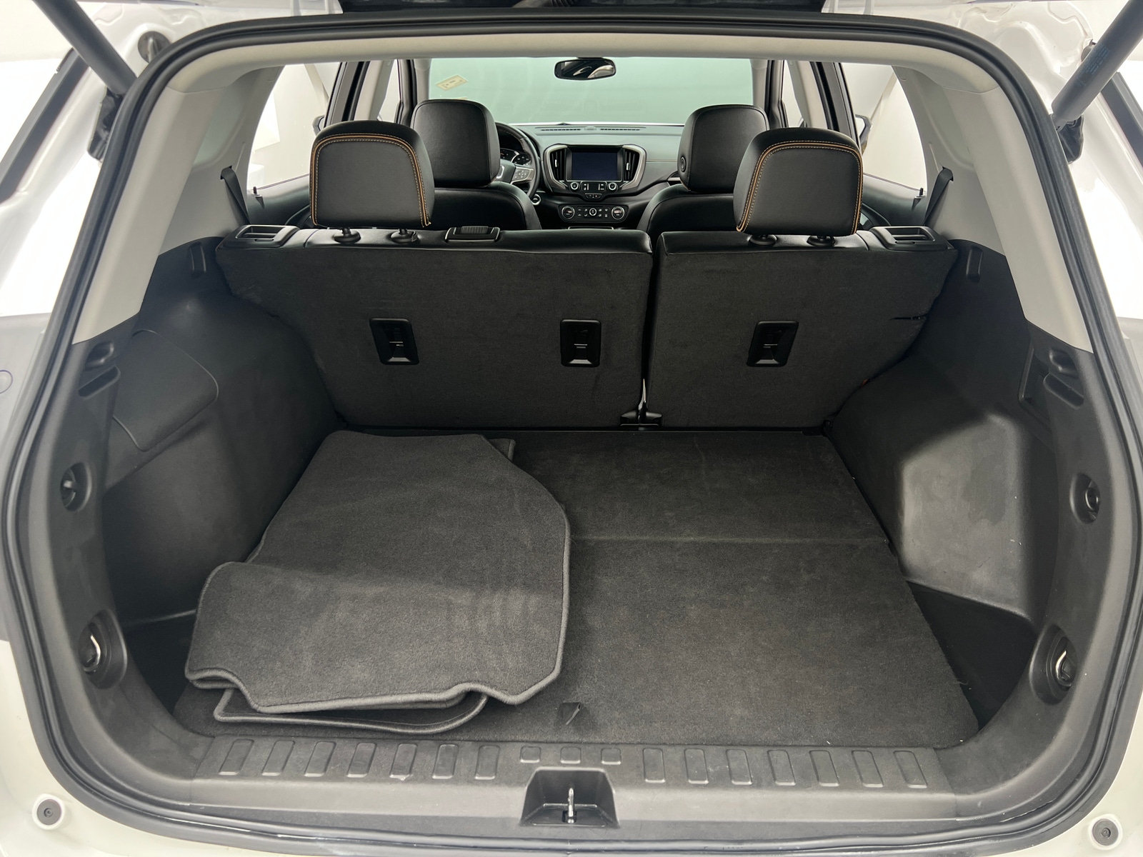 Thumbnail: 2023 GMC Terrain - 6