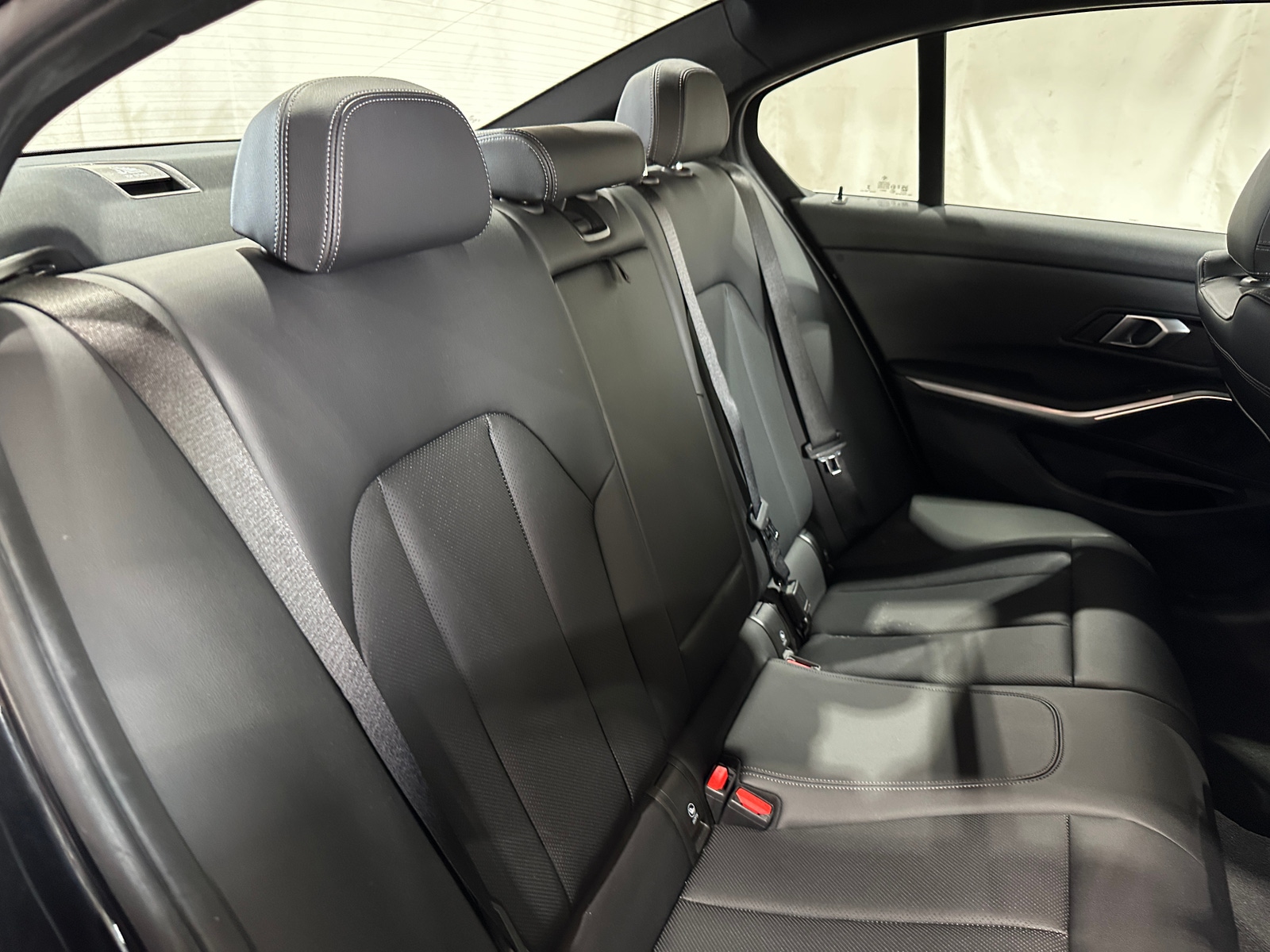 Thumbnail: 2025 BMW 3 Series - 5