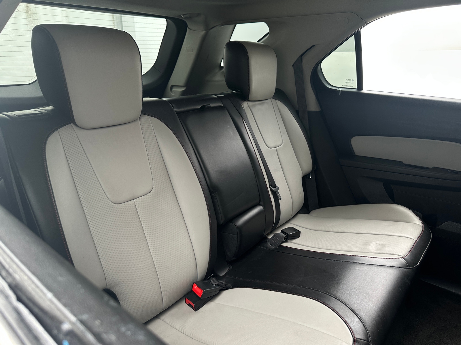 Thumbnail: 2010 Chevrolet Equinox - 6