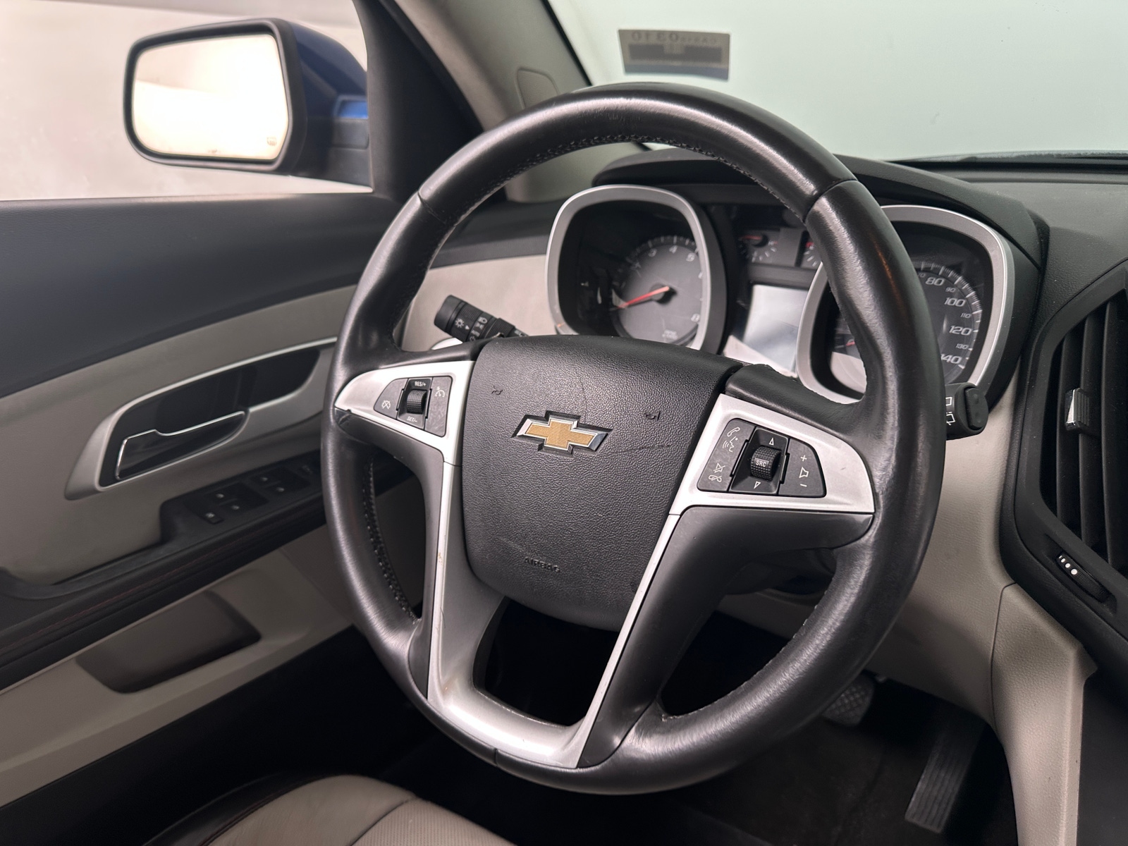 Thumbnail: 2010 Chevrolet Equinox - 5