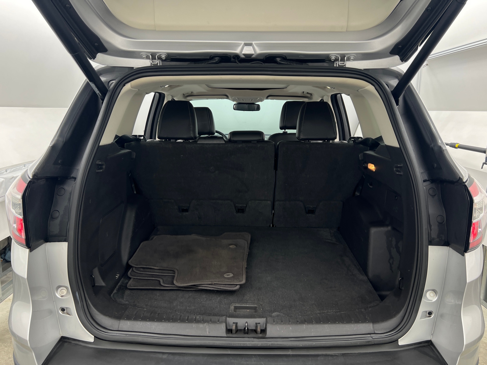 Thumbnail: 2017 Ford Escape - 6